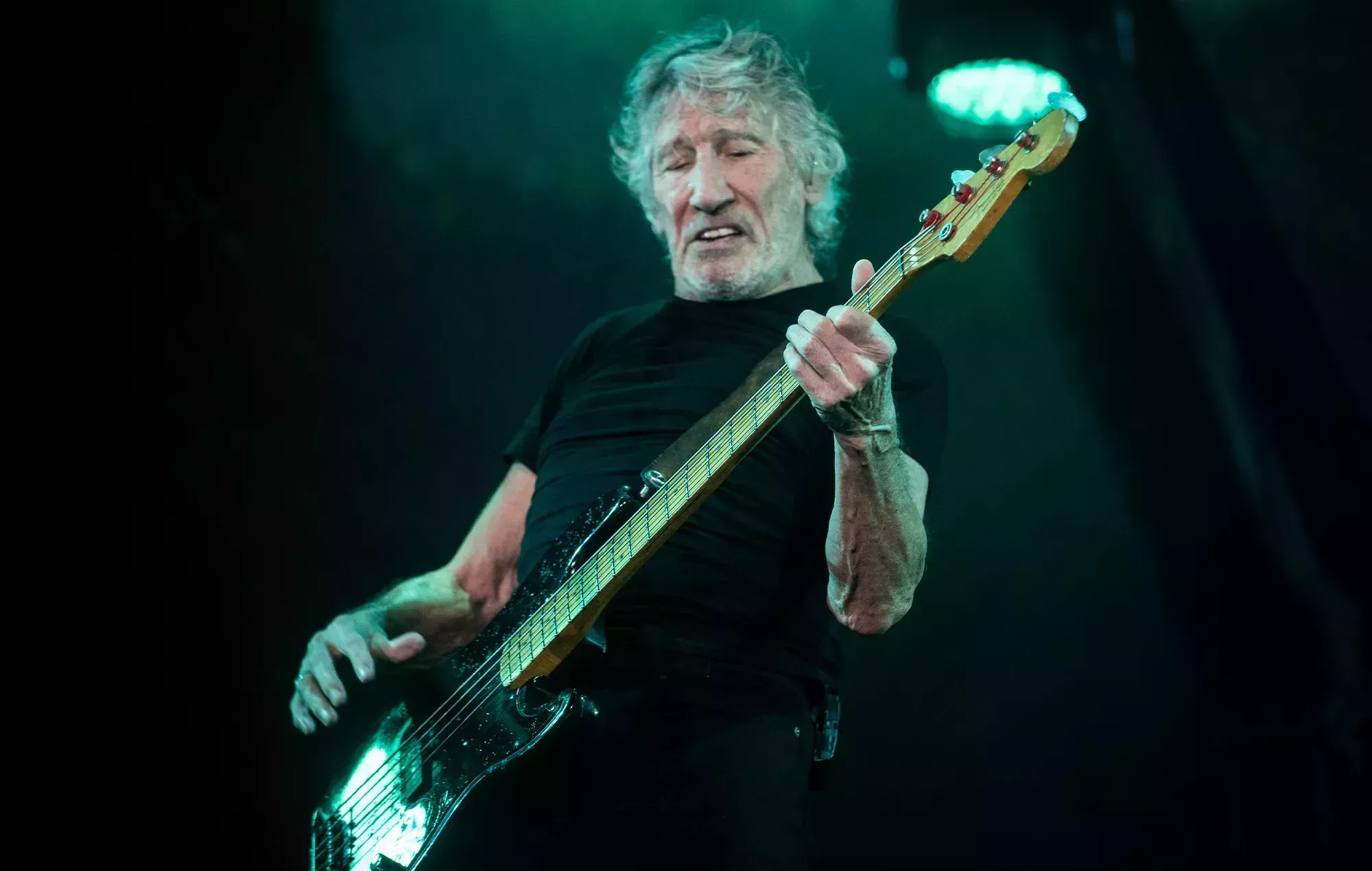 Roger Waters defiende que se califique a Joe Biden de criminal de guerra: