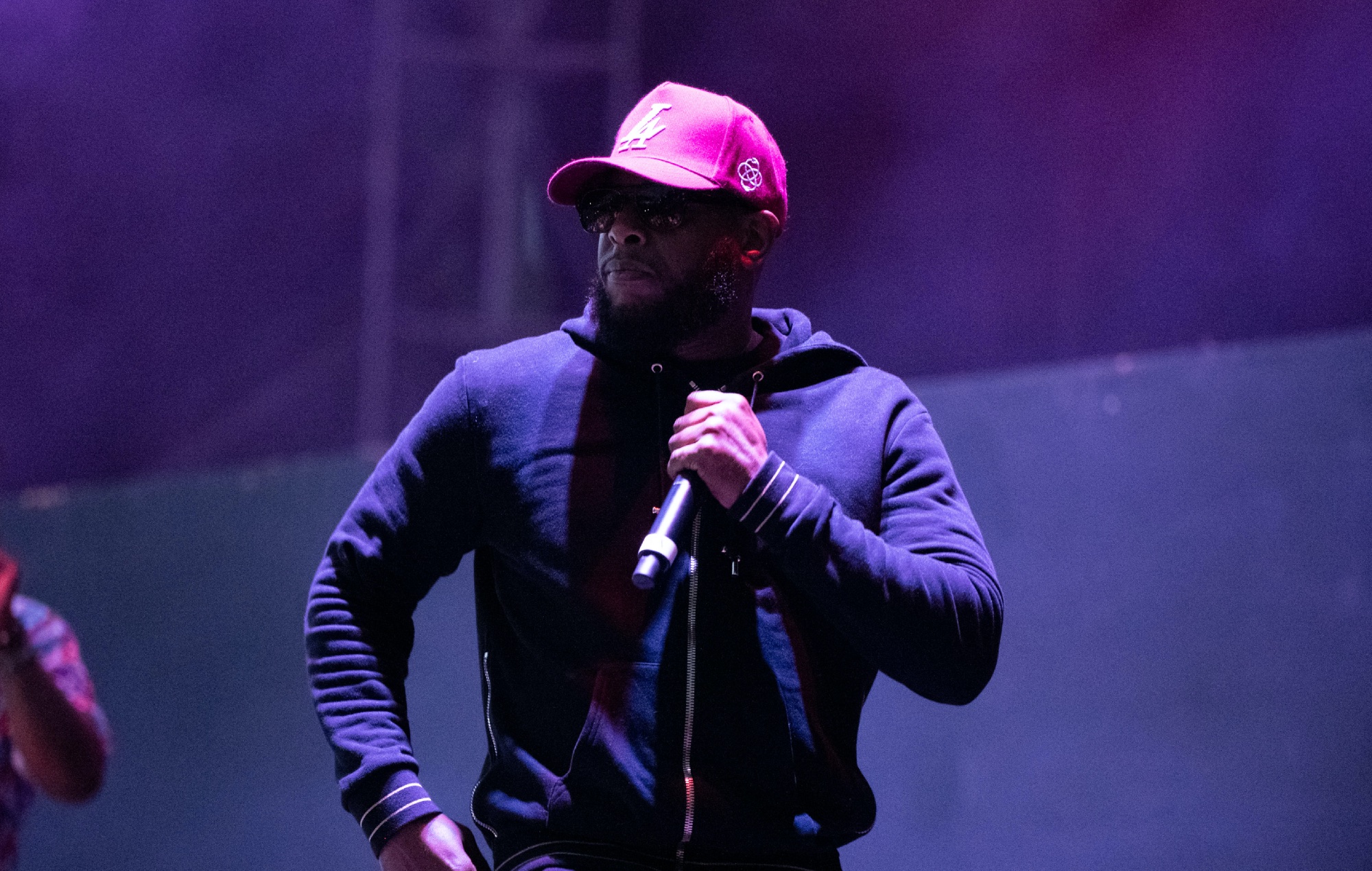 Talib Kweli demanda a Jezebel por un artículo sobre su suspensión en Twitter