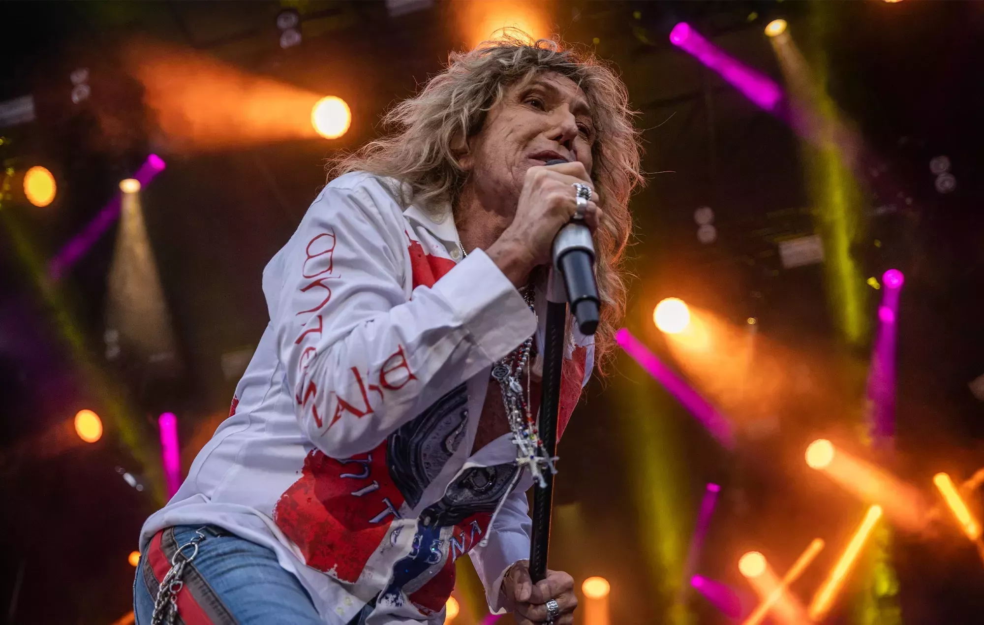 Whitesnake retira su gira norteamericana con Scorpions por problemas de salud
