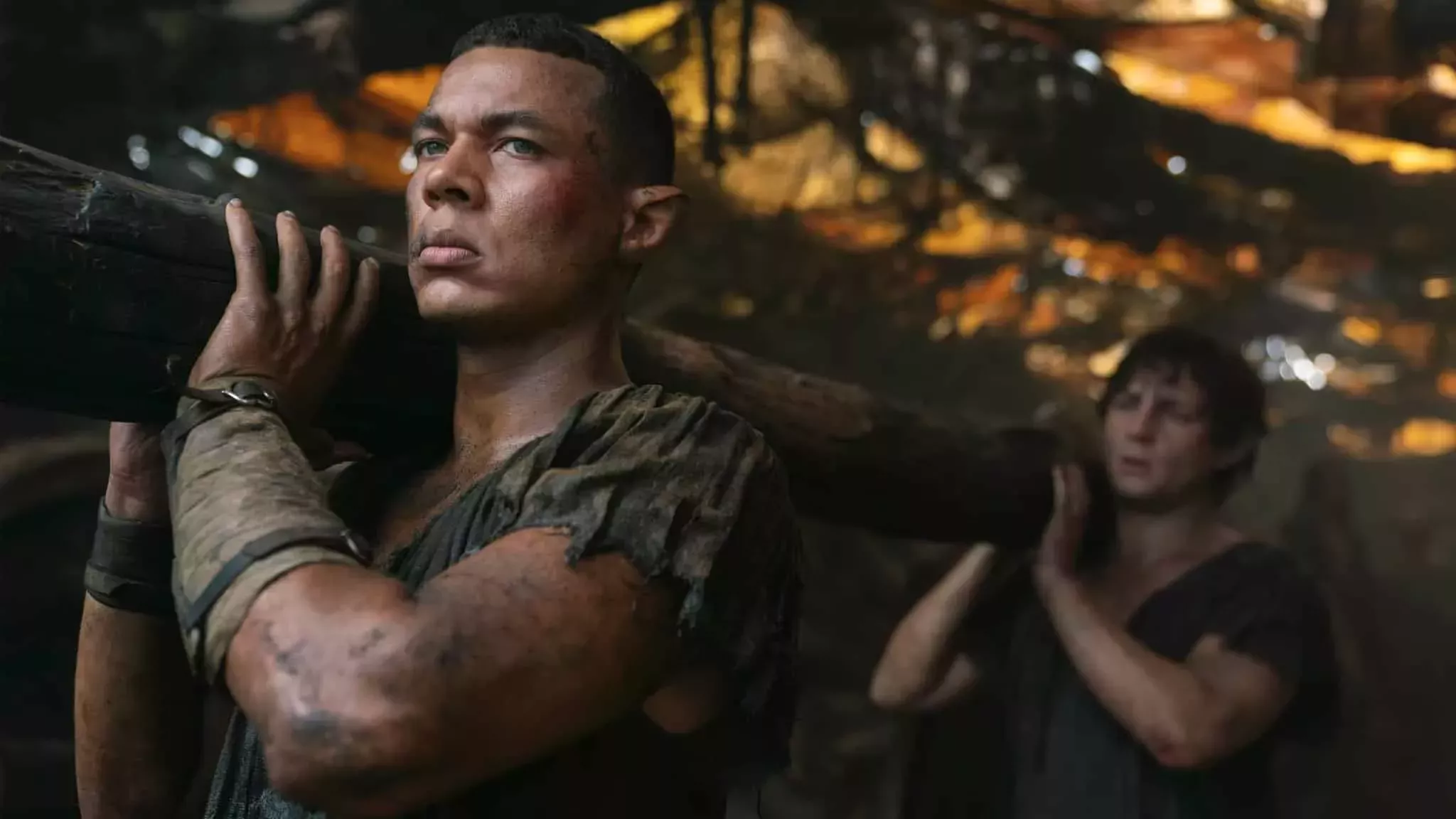 La Gran Ola' hace que los Anillos de Poder se sientan pequeños