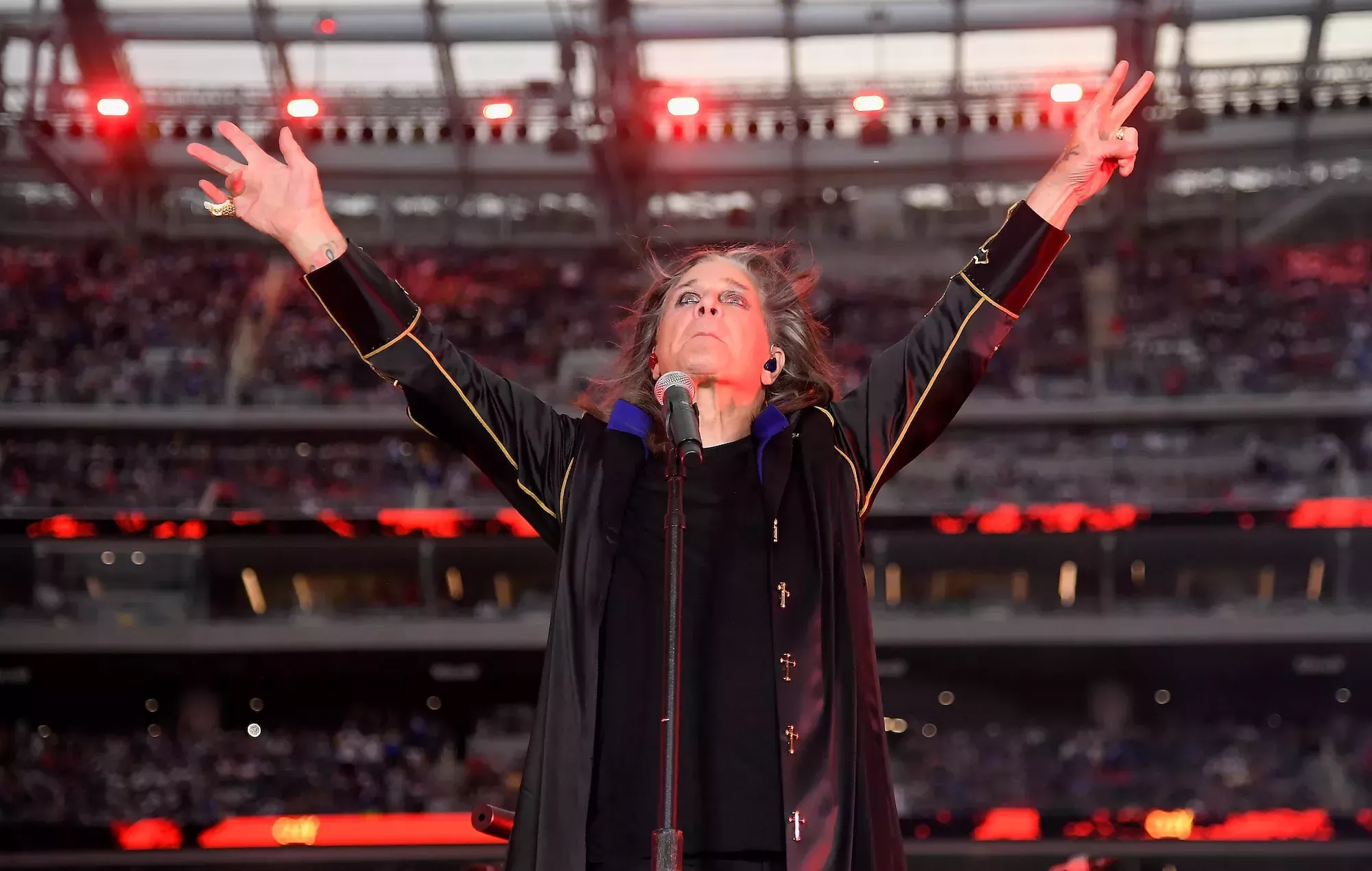 La NBC emite sólo unos segundos de la actuación de Ozzy Osbourne en la NFL