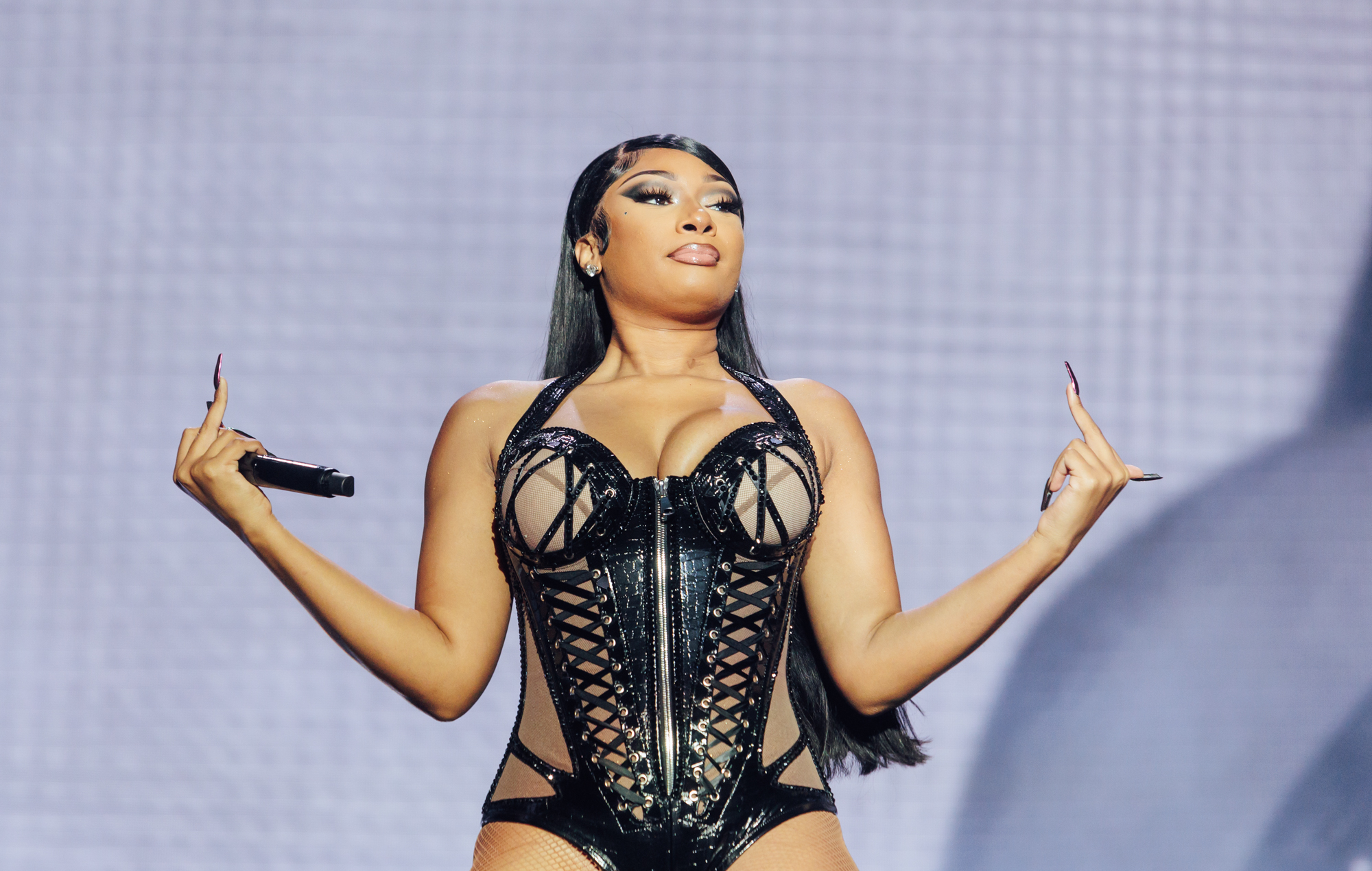 Megan Thee Stallion critica a la gente que sólo comparte noticias "negativas" sobre la cantante