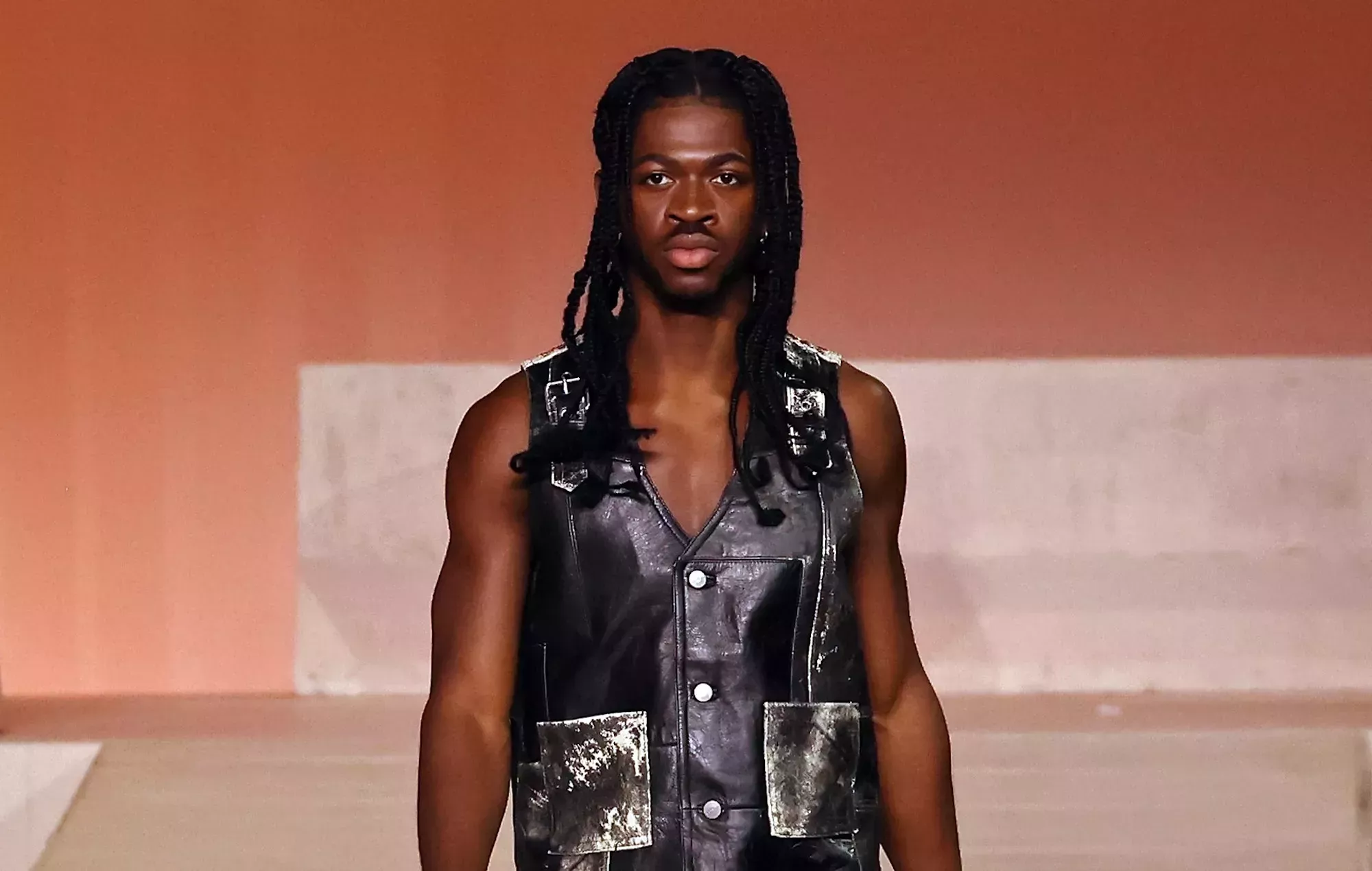 Mira a Lil Nas X FaceTime Lizzo, Olivia Rodrigo y más con la cera del Madame Tussauds