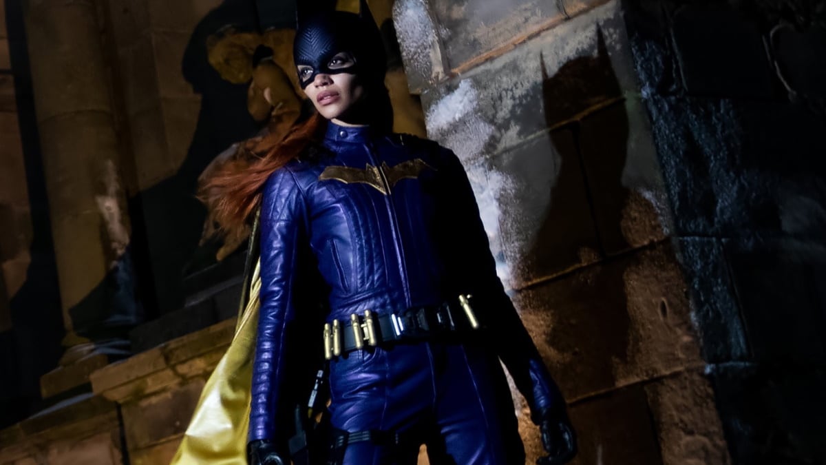 No vas a ver a Batgirl, pero puedes ver nuevas imágenes de acción entre bastidores