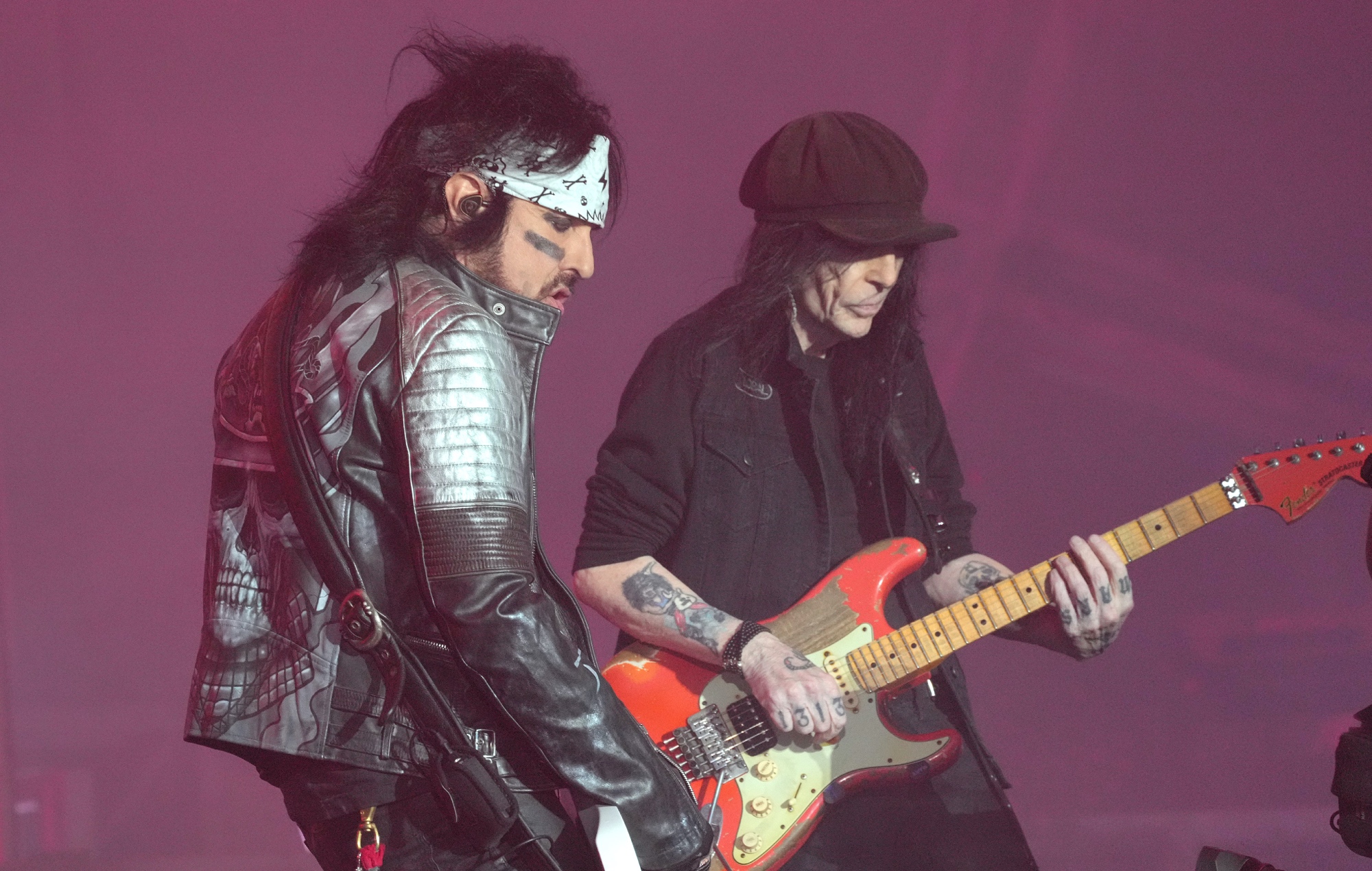 Phil Soussan se disculpa con Nikki Sixx tras criticar a Mötley Crue: "Totalmente mi error"