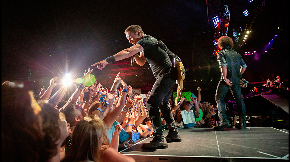 

	
		Un congresista de Nueva Jersey "exige respuestas" sobre los altos precios de las entradas de Bruce Springsteen y Ticketmaster
	
	