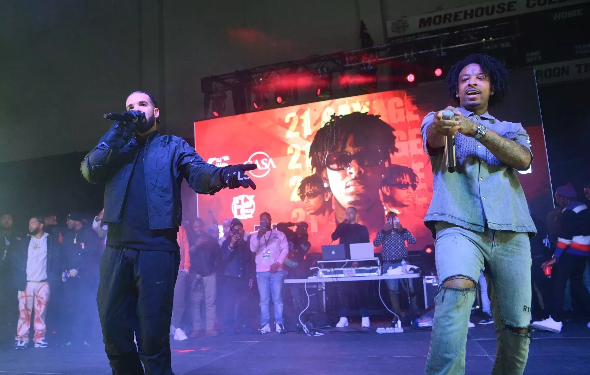 Drake y 21 Savage anuncian su álbum conjunto 'Her Loss' y comparten el vídeo musical de 'Jimmy Cooks'