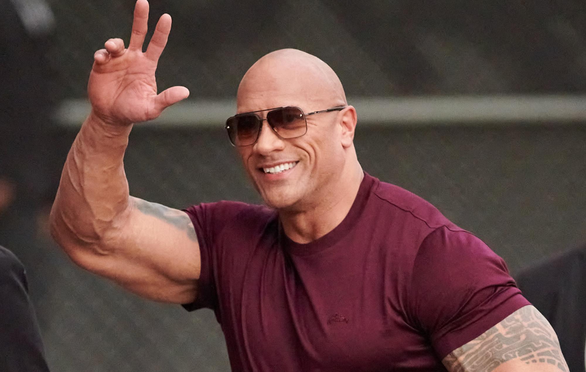 Dwayne Johnson dice que una candidatura a la presidencia de EE.UU. está actualmente "fuera de la mesa"