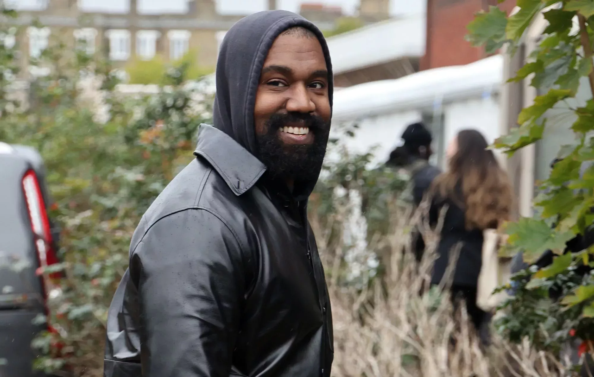 Kanye West dice que no cree en el término 