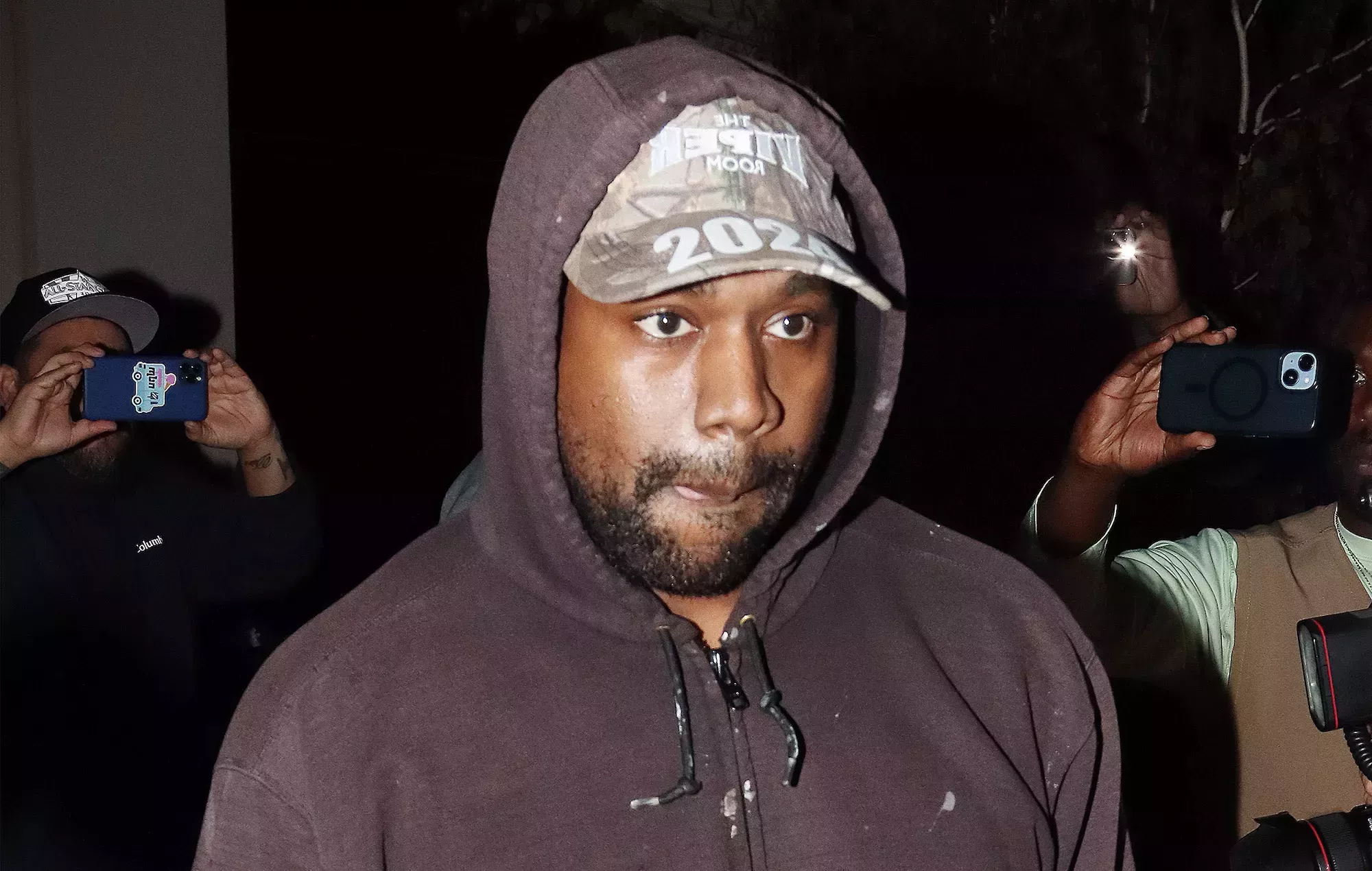 Los productos Yeezy de Kanye West serán retirados de las tiendas Gap