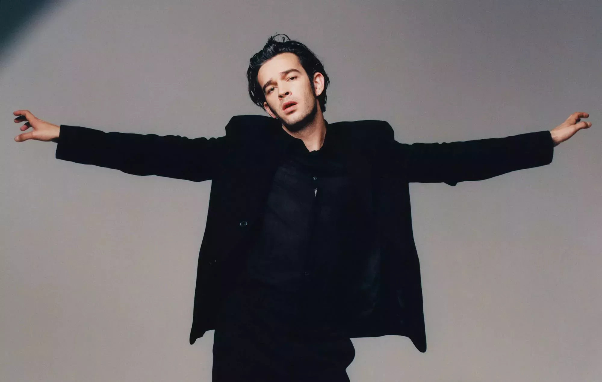 Matty Healy dice que The 1975 es un grupo 