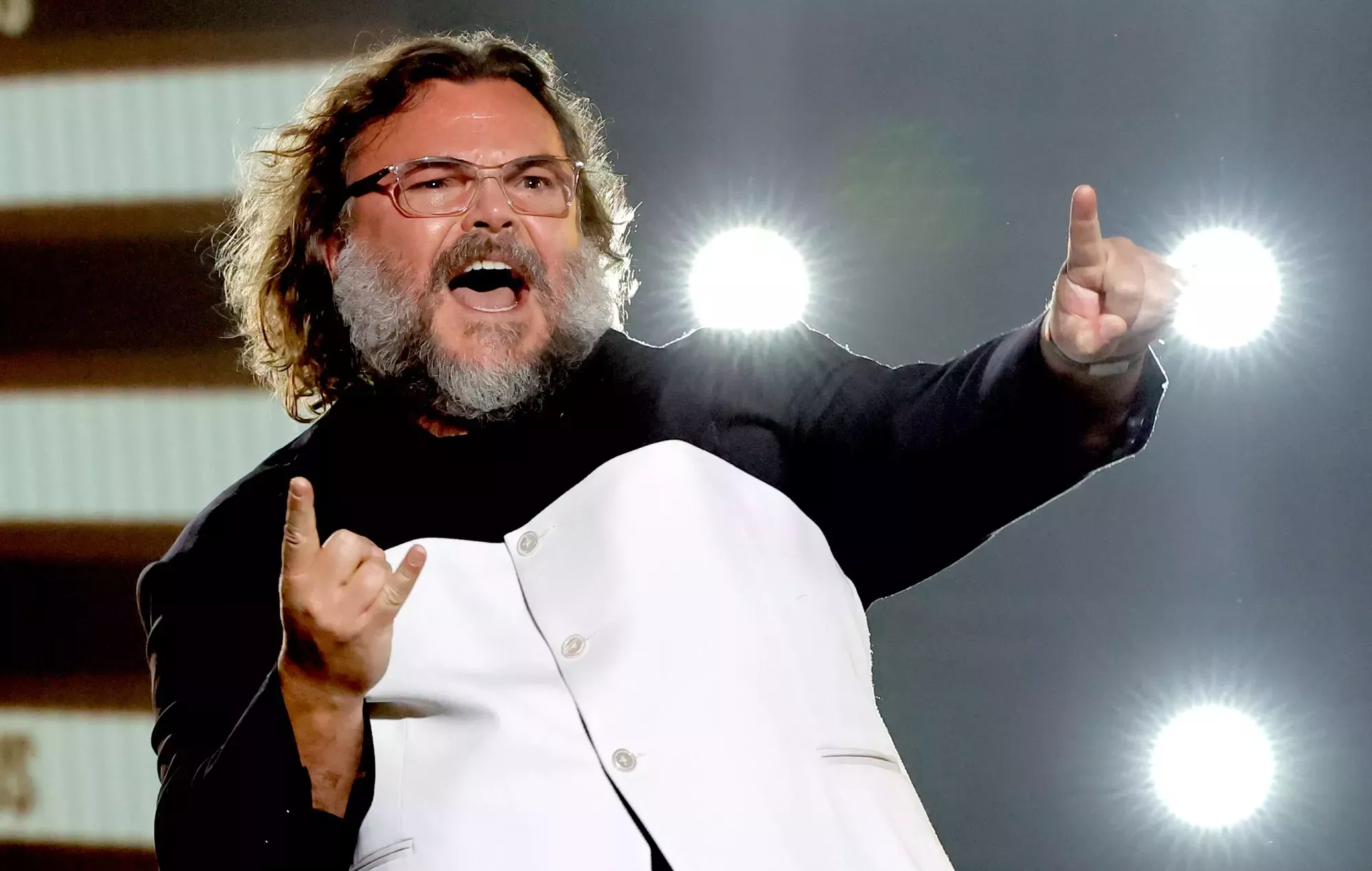 Mira cómo Jack Black canta 'La leyenda del alquiler' a un fan de 'School Of Rock' con una enfermedad terminal