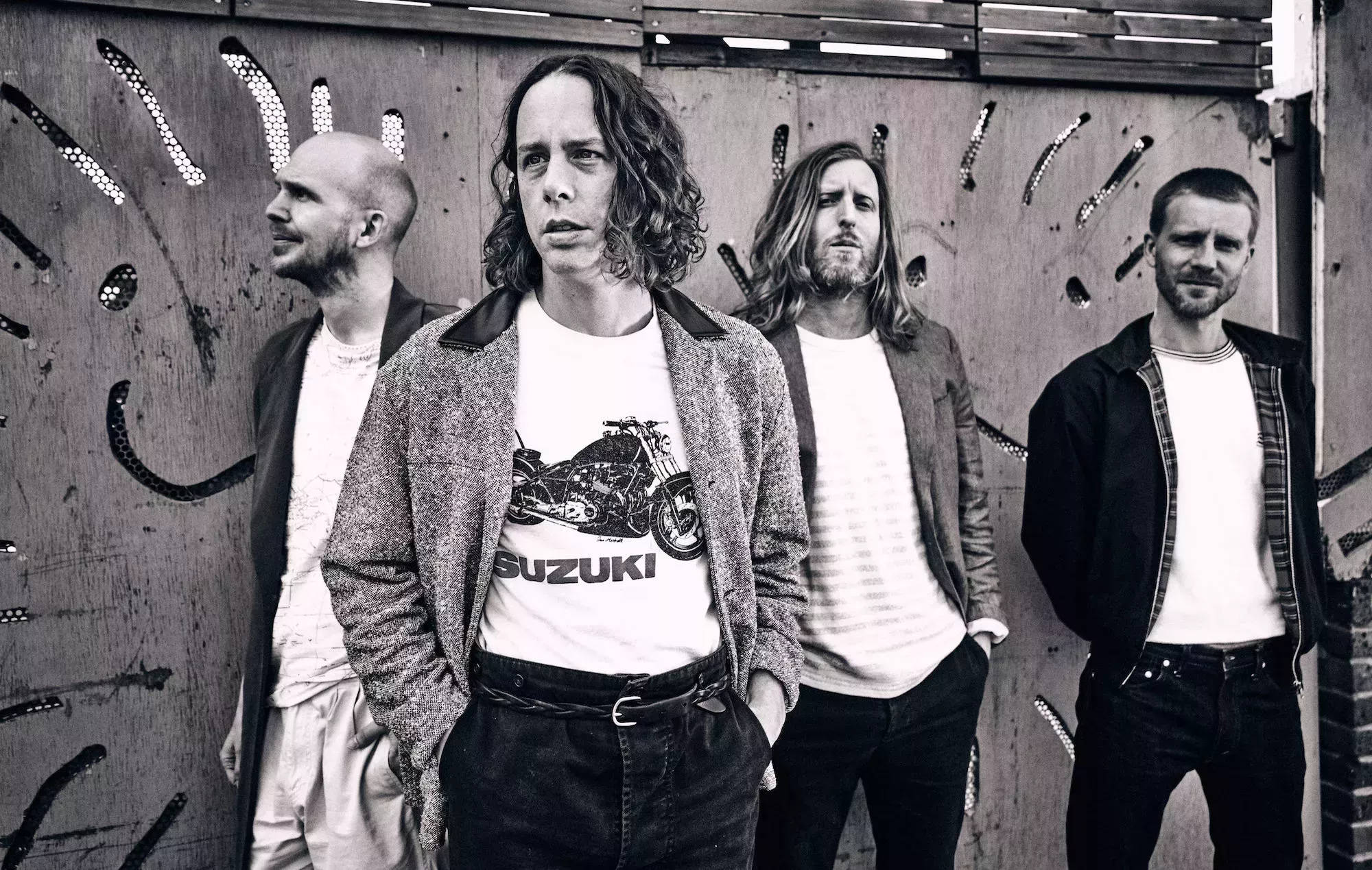 Mira el trailer del nuevo documental de Razorlight 'Fall To Pieces'
