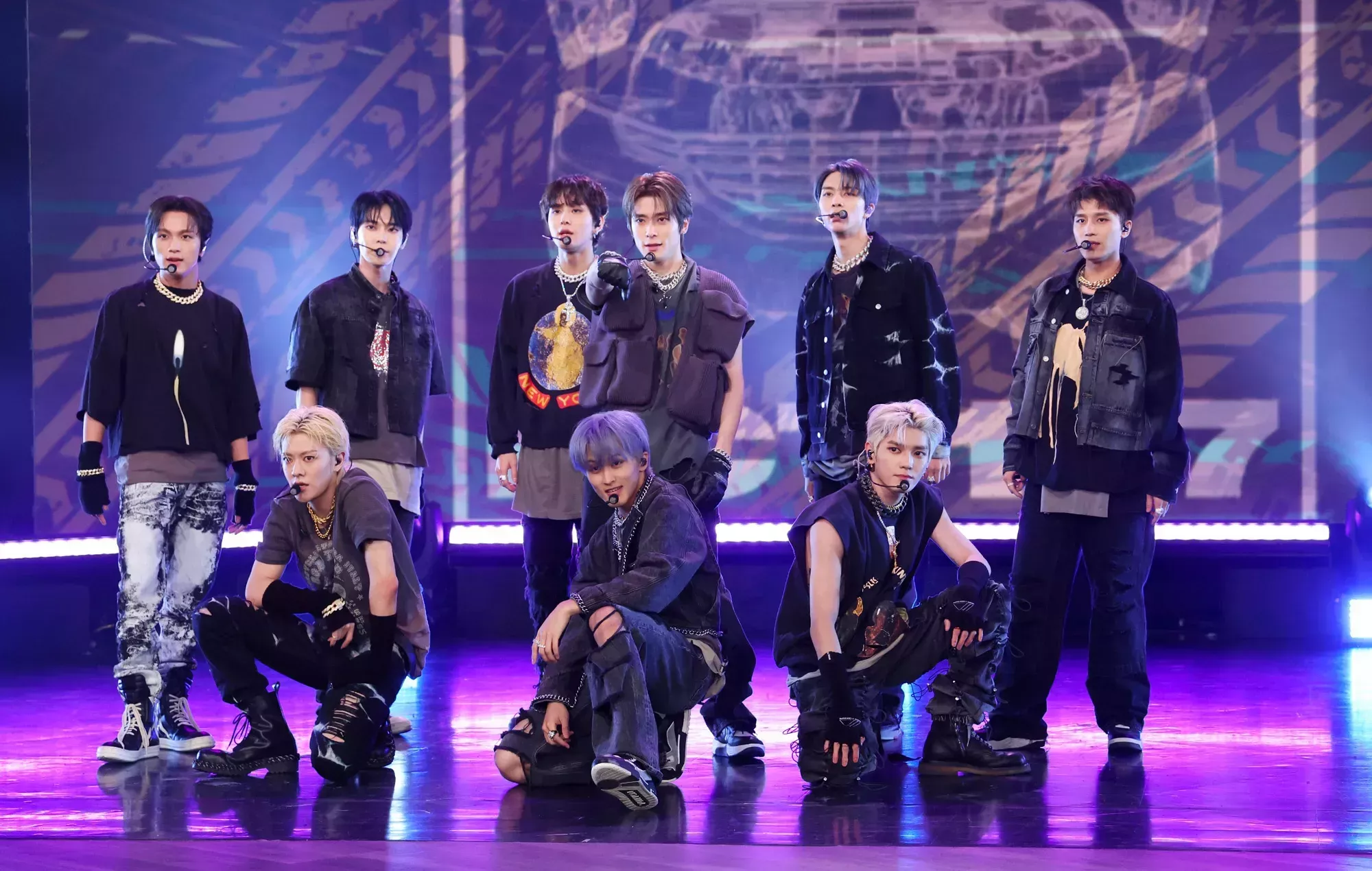 NCT 127 se convierte en el primer grupo de K-pop que actúa en 'The Jennifer Hudson Show' con '2 Baddies'