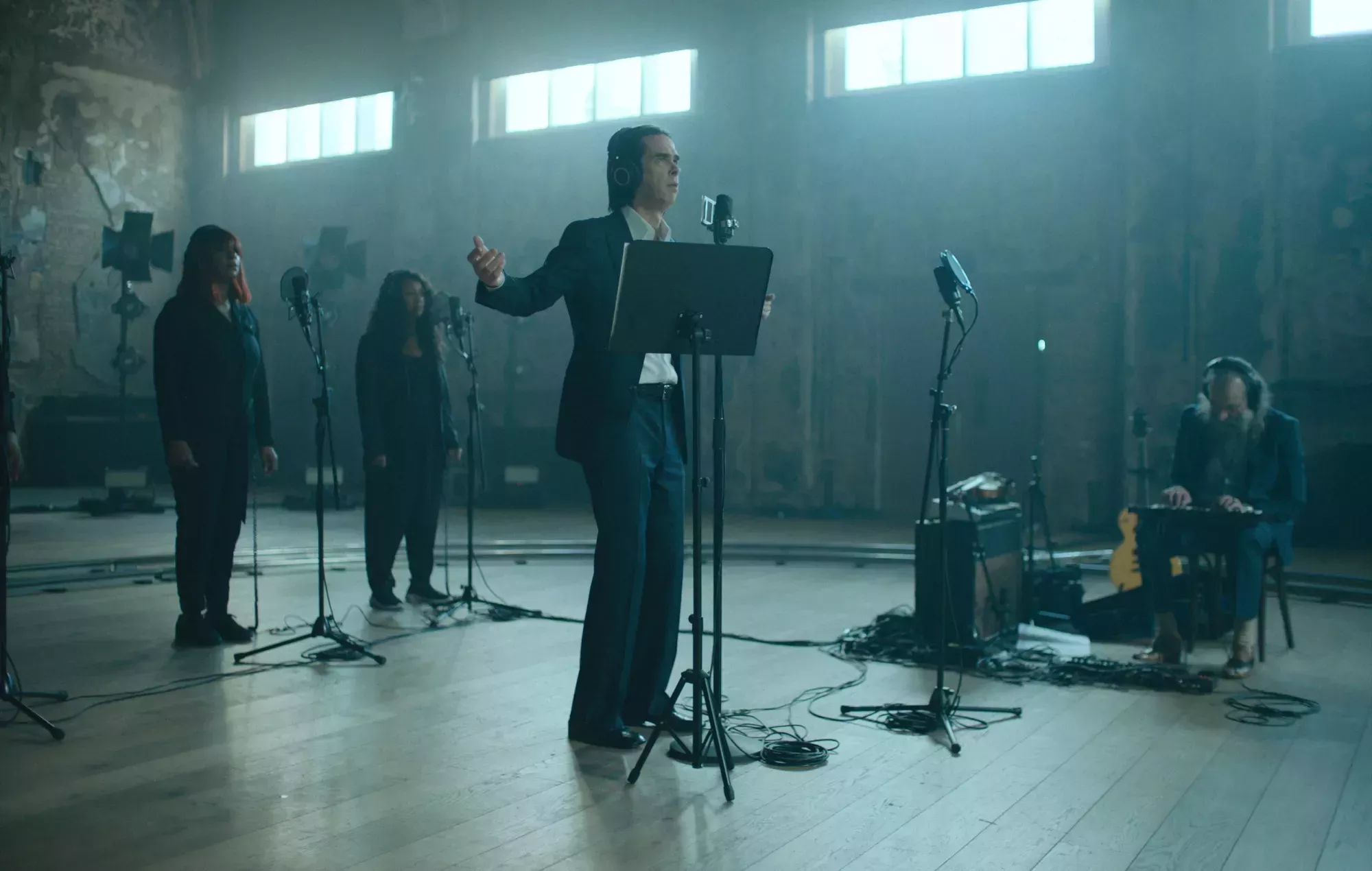 Nick Cave comparte una actuación inédita de 'Earthlings'