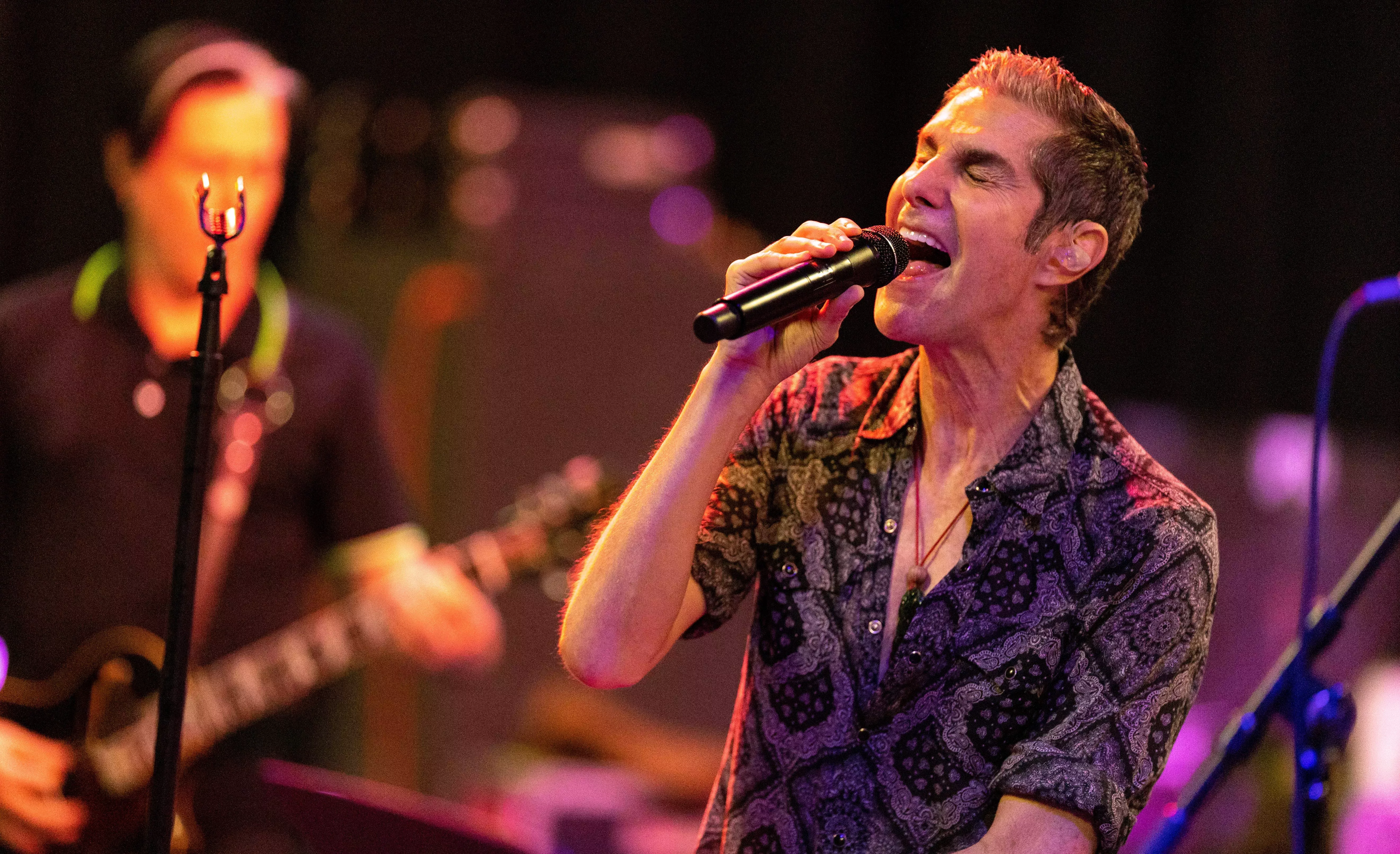 

	
		Perry Farrell y Eric Avery de Jane's Addiction hablan de su reunión, de sus nuevas canciones y de su gira sin Dave Navarro
	
	