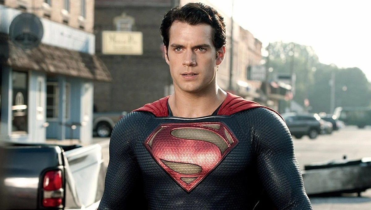 Se dice que la nueva película de Superman de Henry Cavill está en fase de desarrollo
