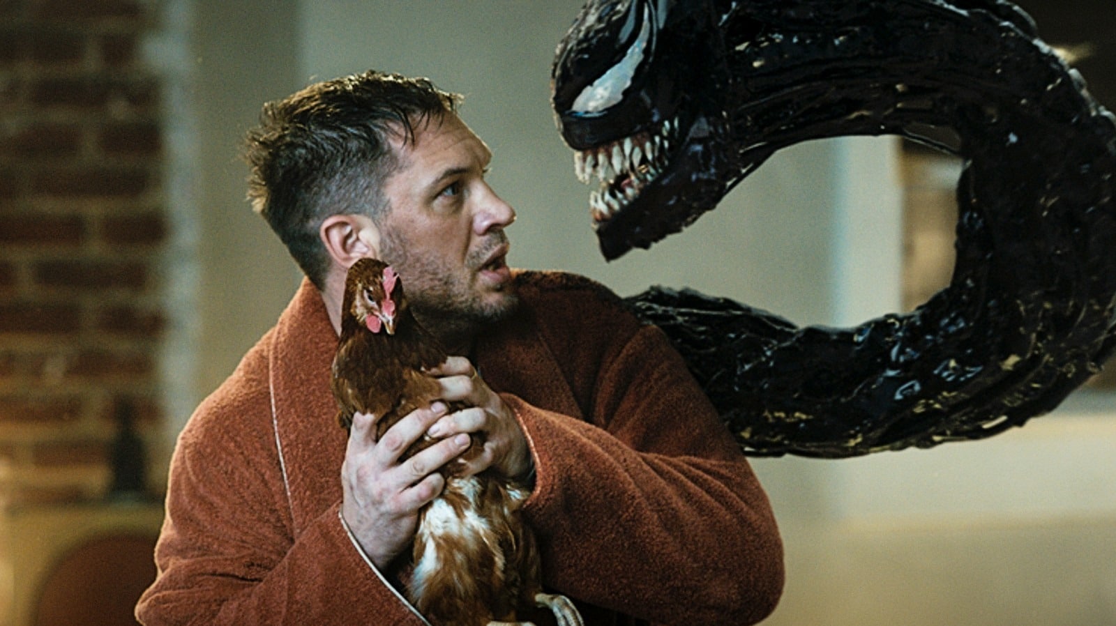 Venom 3 inicia una relación simbiótica con el director Kelly Marcel