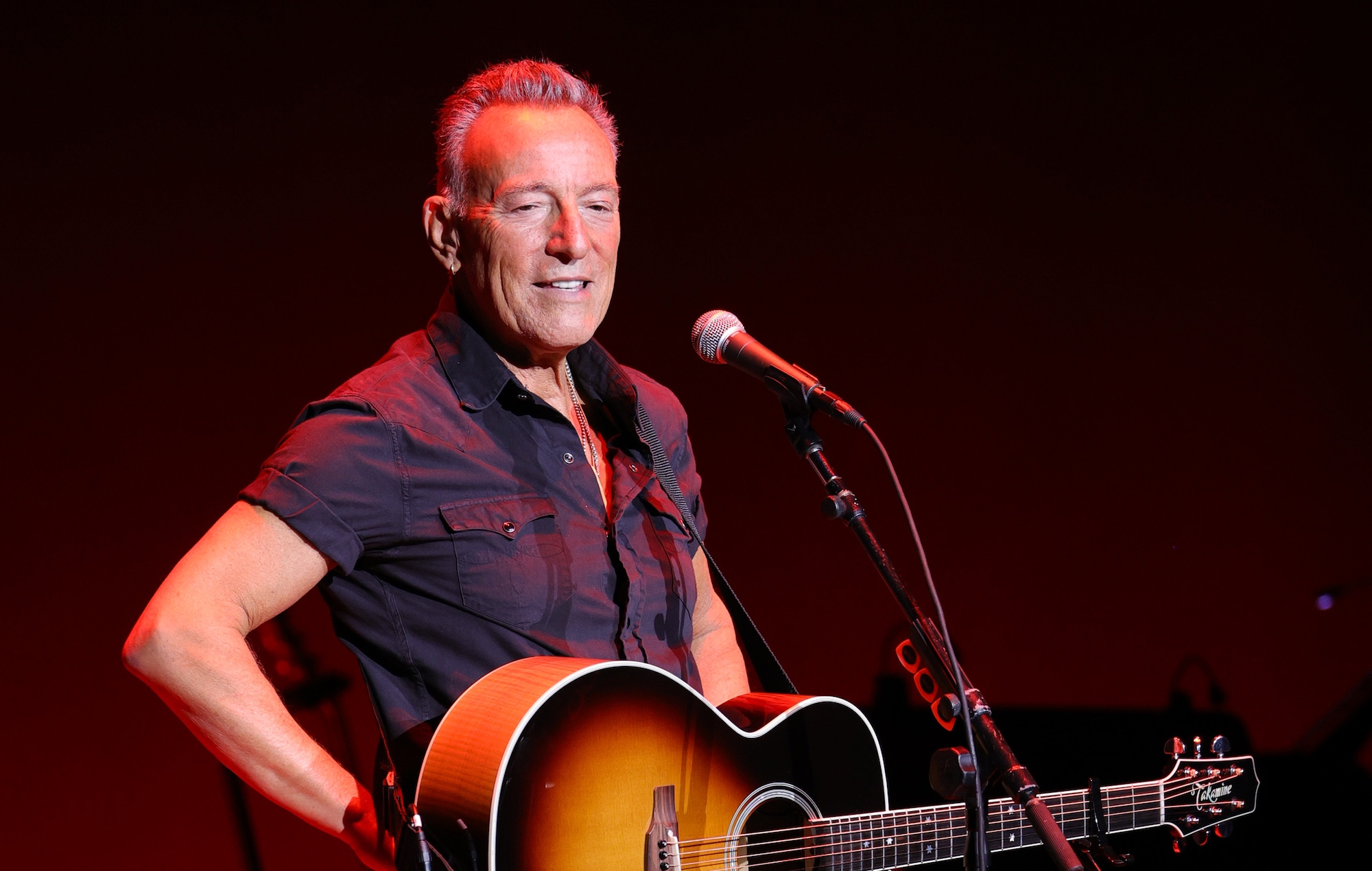 Bruce Springsteen desechó "todo el disco" antes de hacer 'Only The Strong Survive'