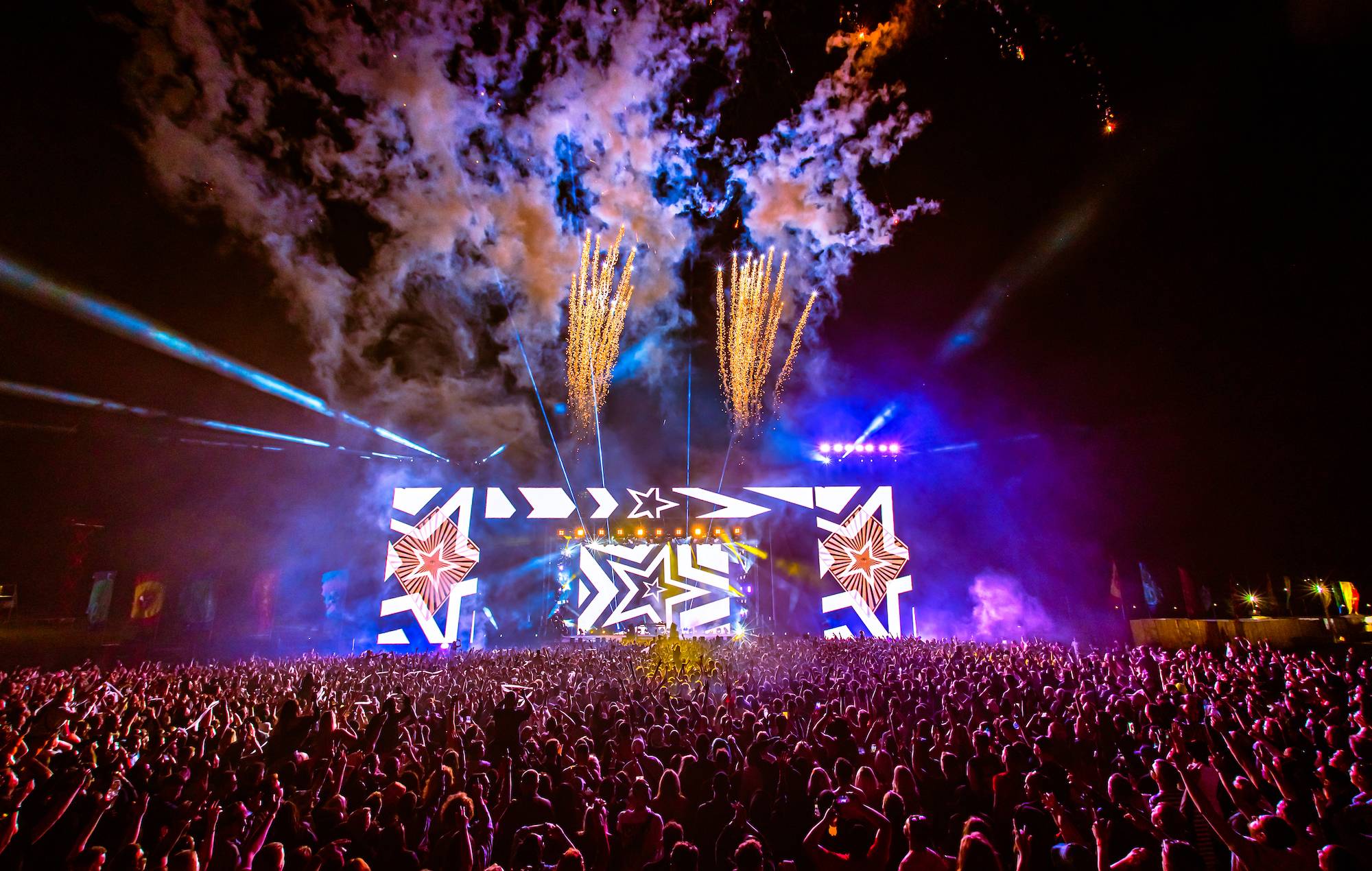 Calvin Harris, Swedish House Mafia y Tiësto encabezarán Creamfields South 2023