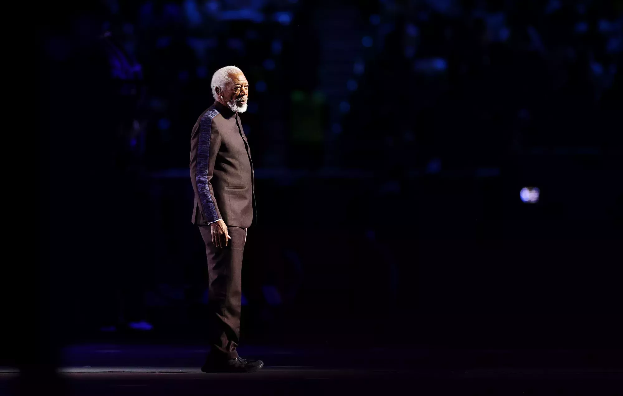Críticas a Morgan Freeman por inaugurar la ceremonia del Mundial de Qatar