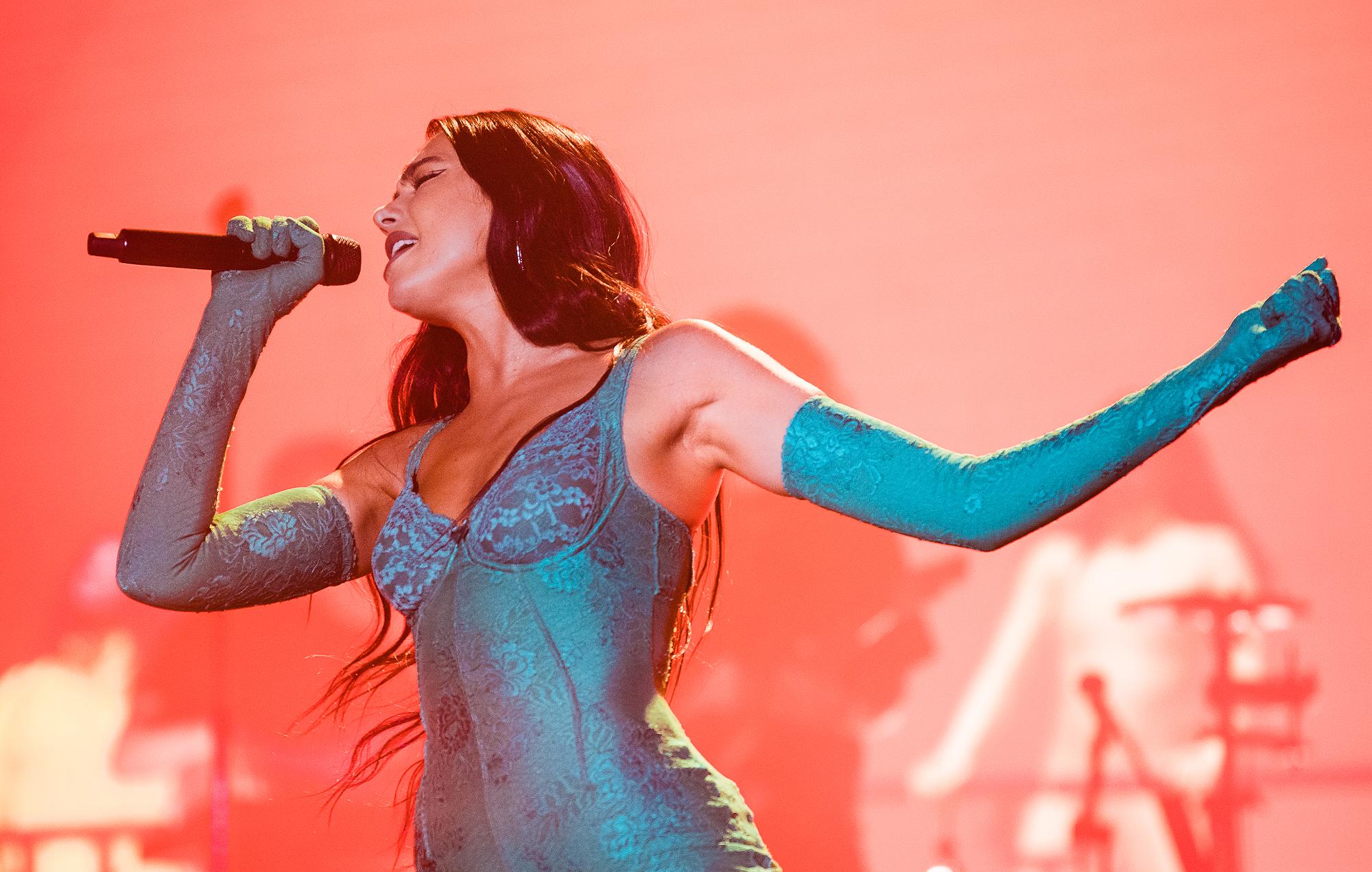 Dua Lipa sobre su irrupción en la actuación: "Para mí son pasos de bebé"