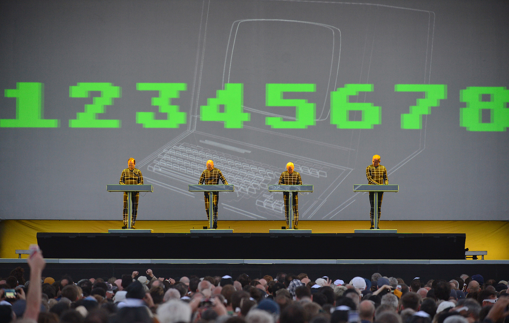 Kraftwerk anuncia conciertos en Irlanda para 2023 en los días posteriores a Glastonbury