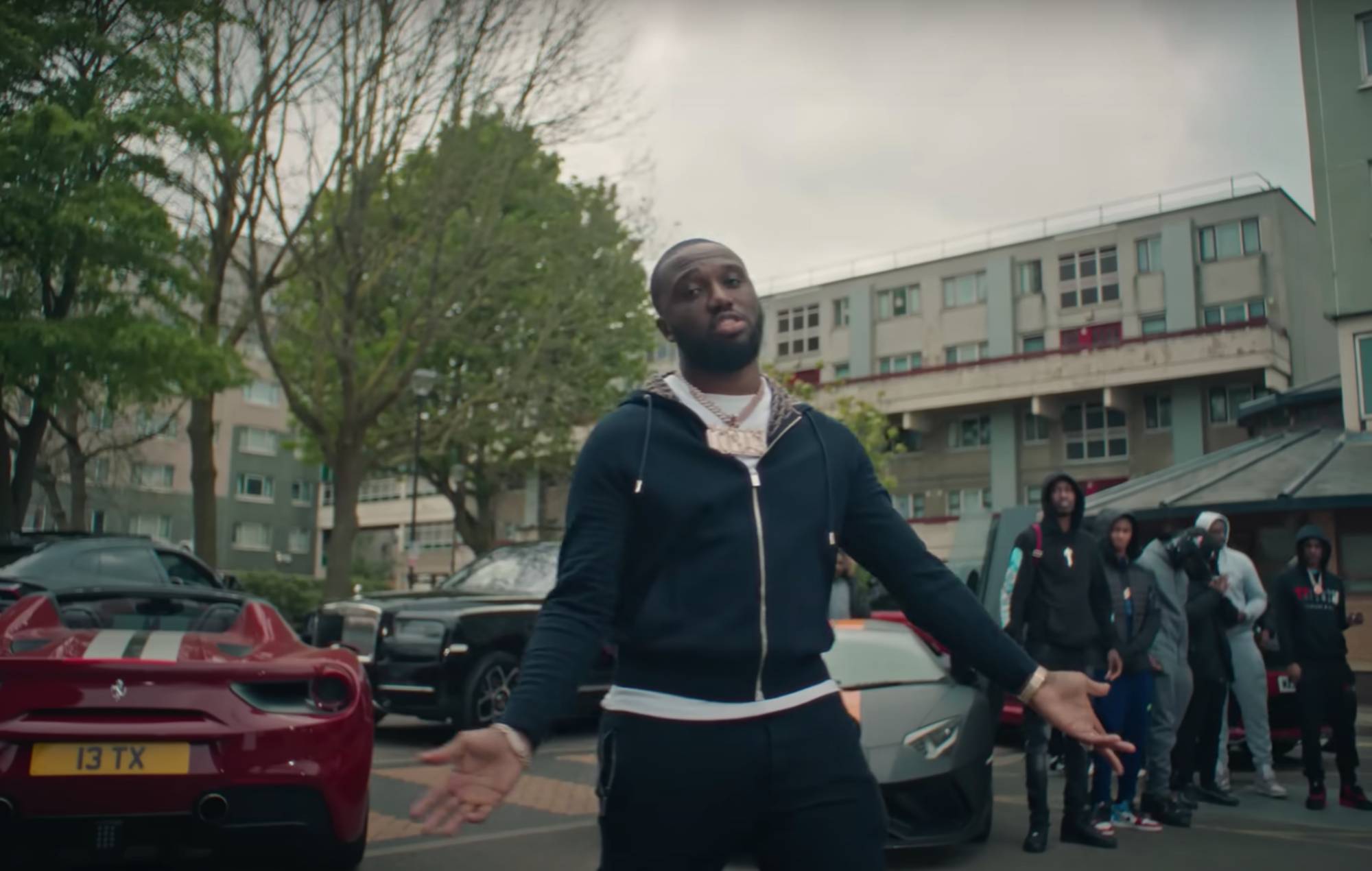 Vea la épica actuación de Headie One con "Fire In The Booth" para celebrar "No Borders".