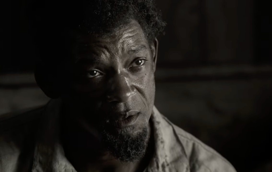 Críticas al productor de "Emancipación" por llevar "recuerdos de esclavos" al estreno