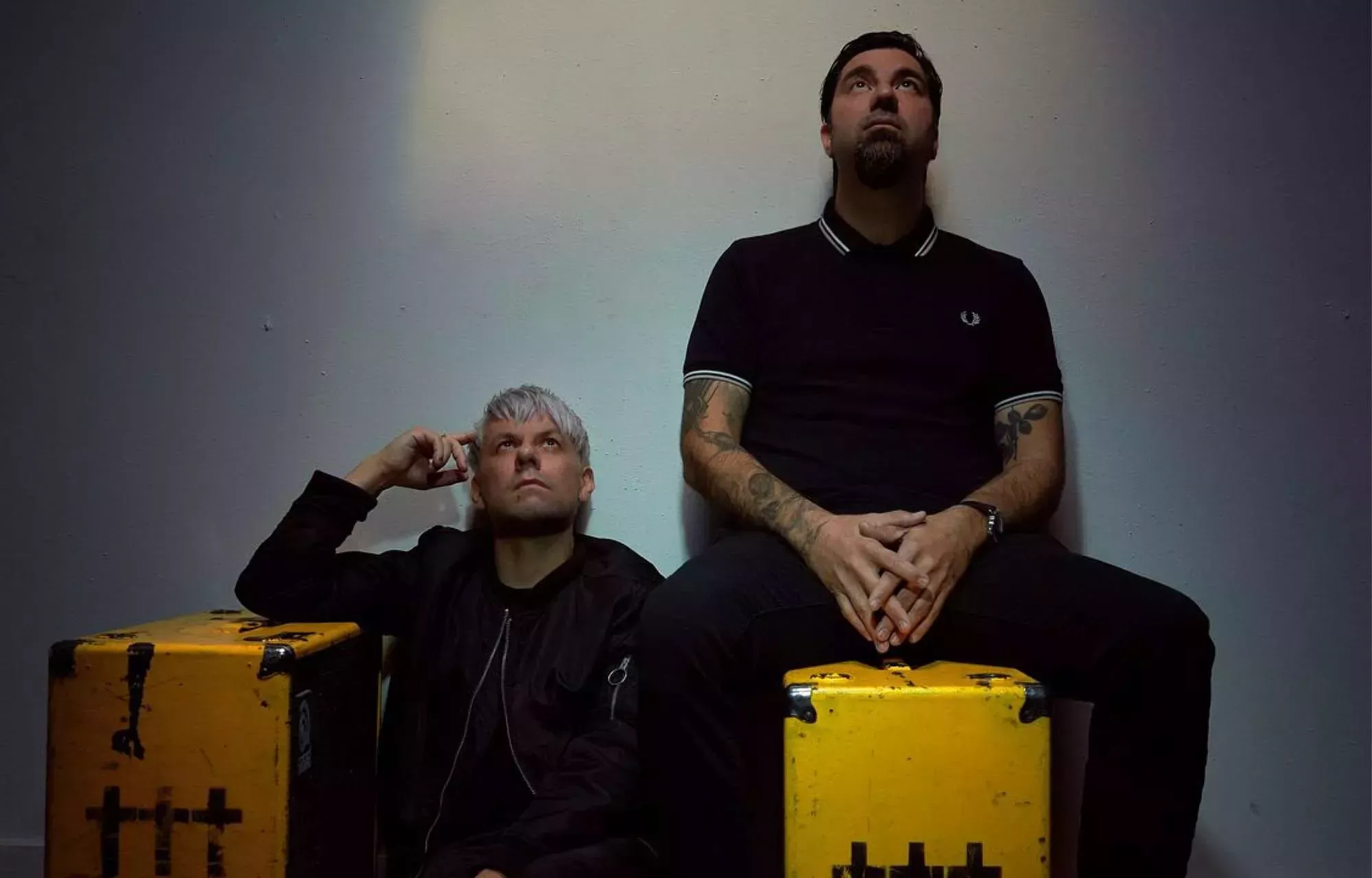 ††† (Crosses) versionan a George Michael y hablan del futuro: 