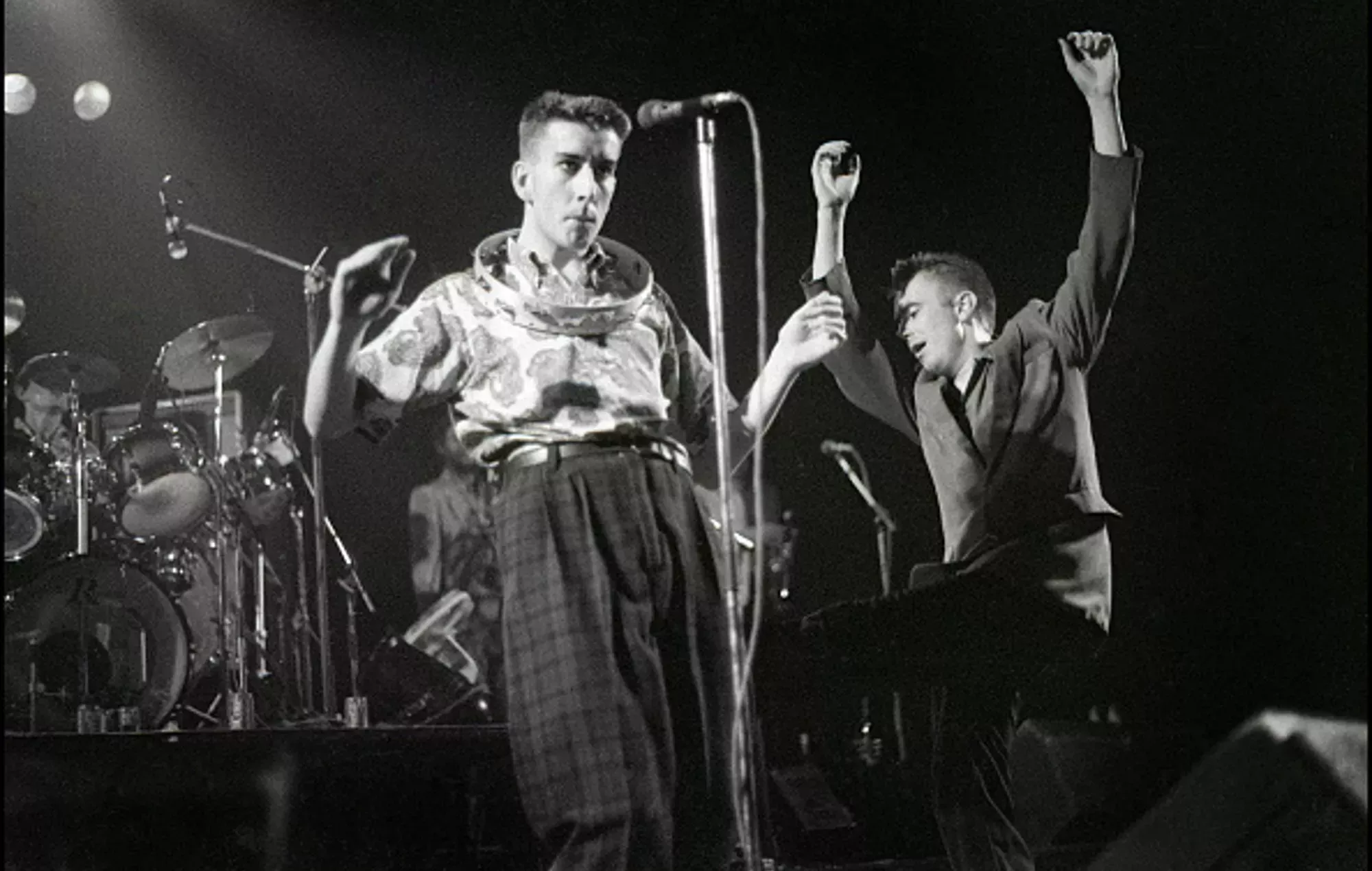 El club de fútbol Coventry City rinde homenaje a Terry Hall con la pancarta del partido