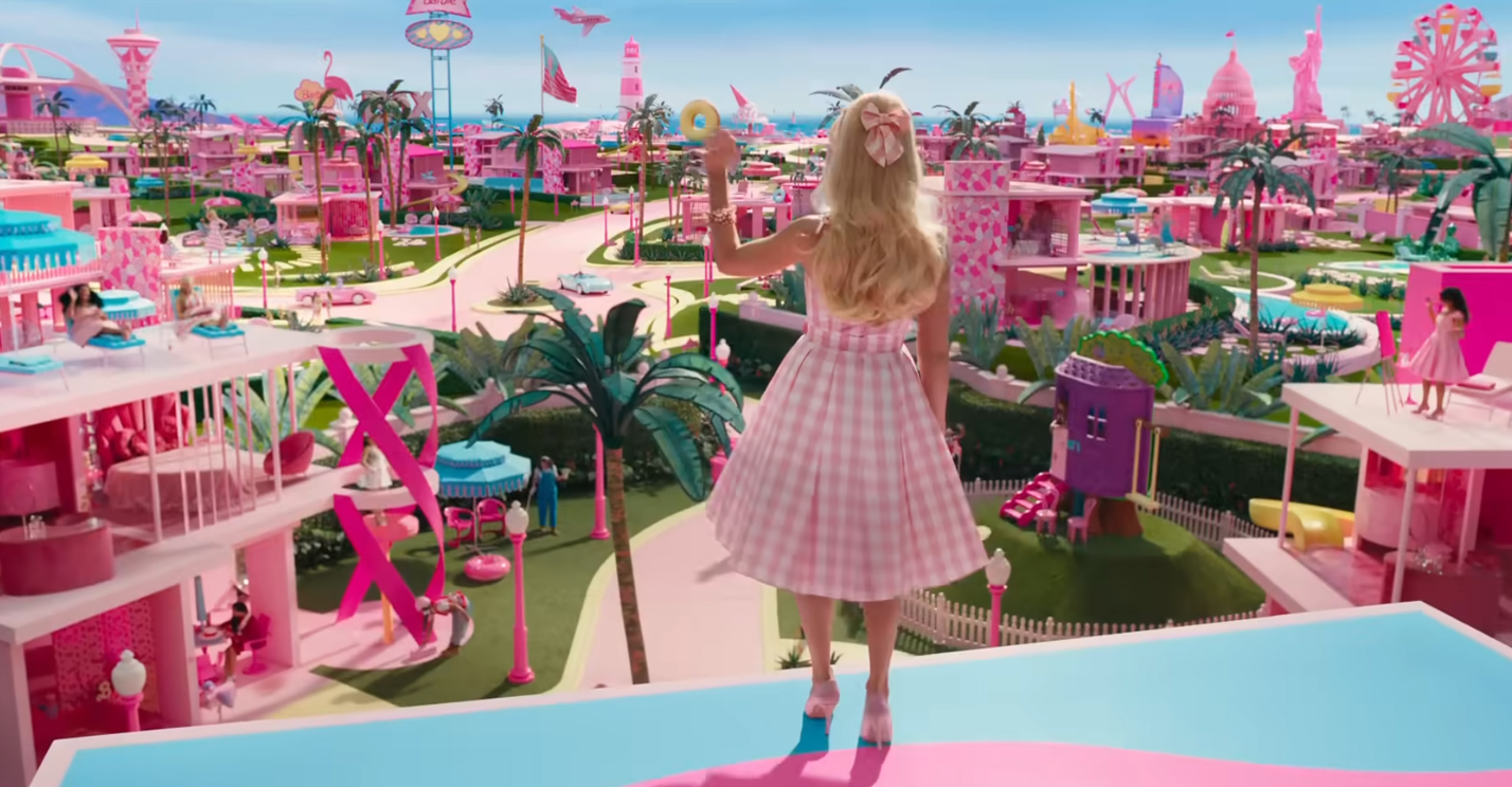 El tráiler de la película de Barbie convierte a Margot Robbie en una muñeca de tamaño real