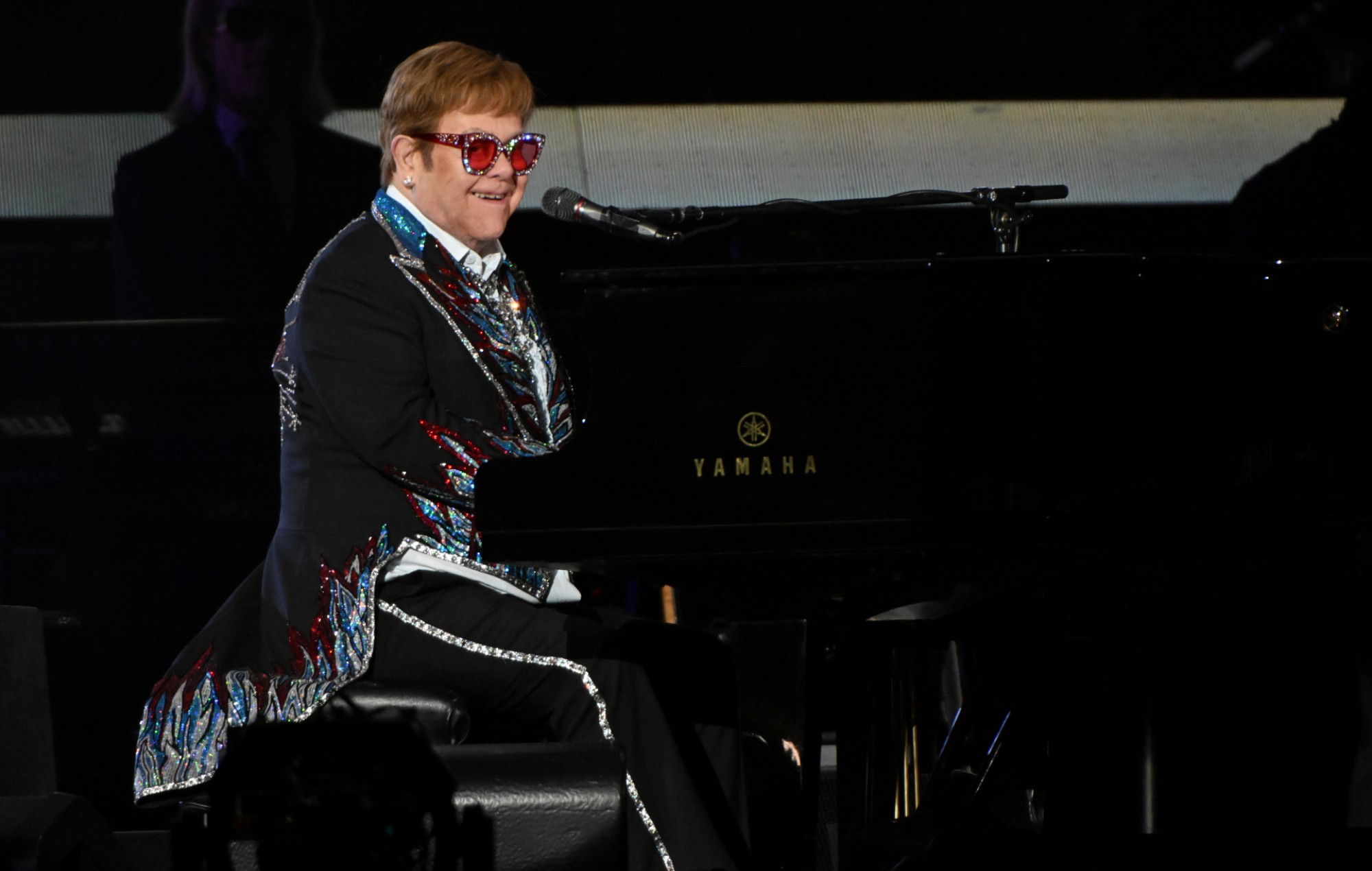 Los fans reaccionan ante el anuncio de Elton John como cabeza de cartel de Glastonbury: "Un partido hecho en el cielo de los festivales"