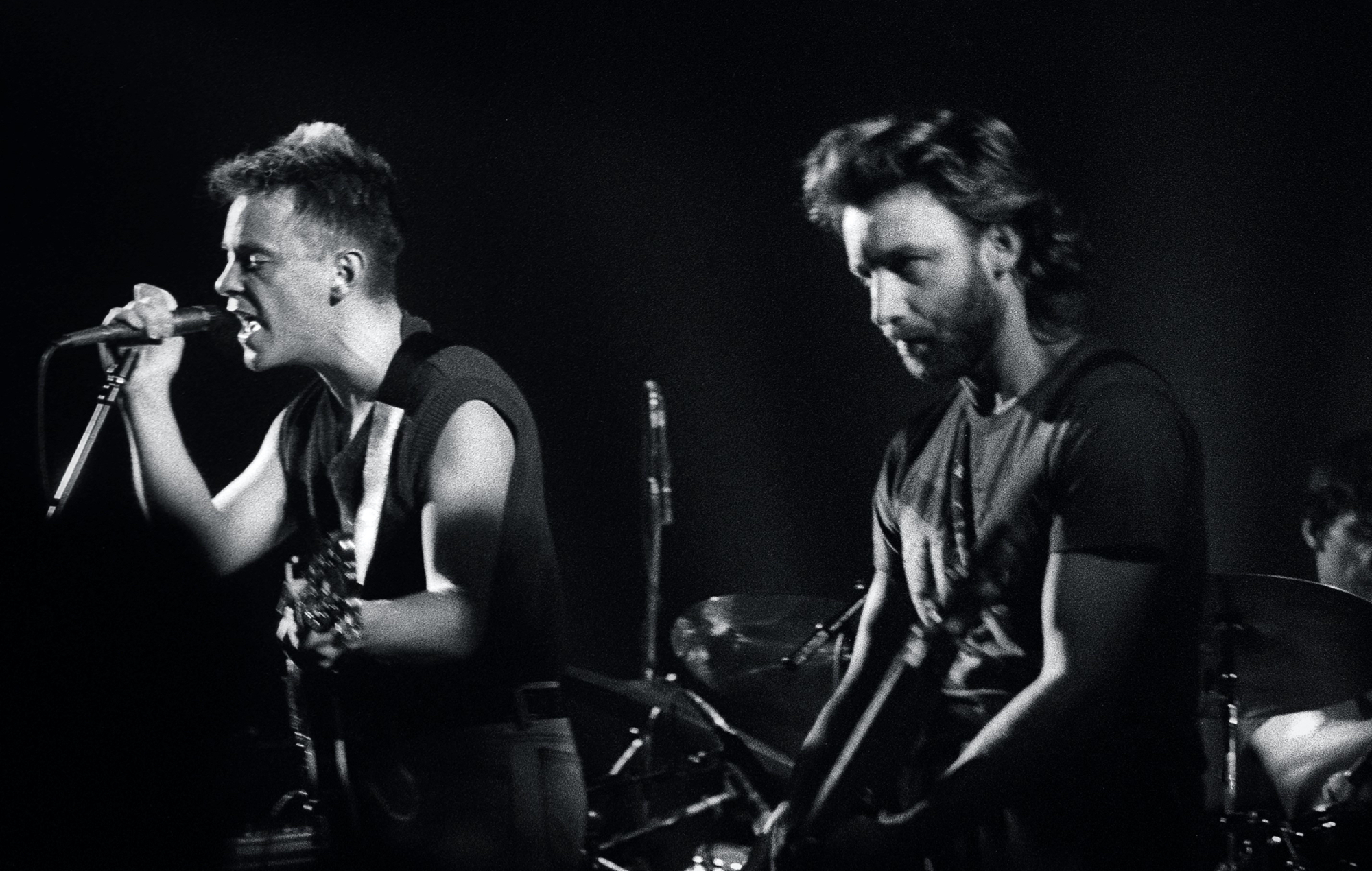 New Order comparte la clásica interpretación de "Sunrise" en Haçienda