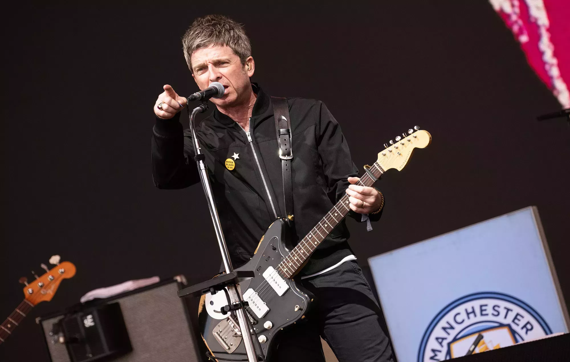 Noel Gallagher anuncia un concierto en Gales con Feeder y Goldie Lookin' Chain