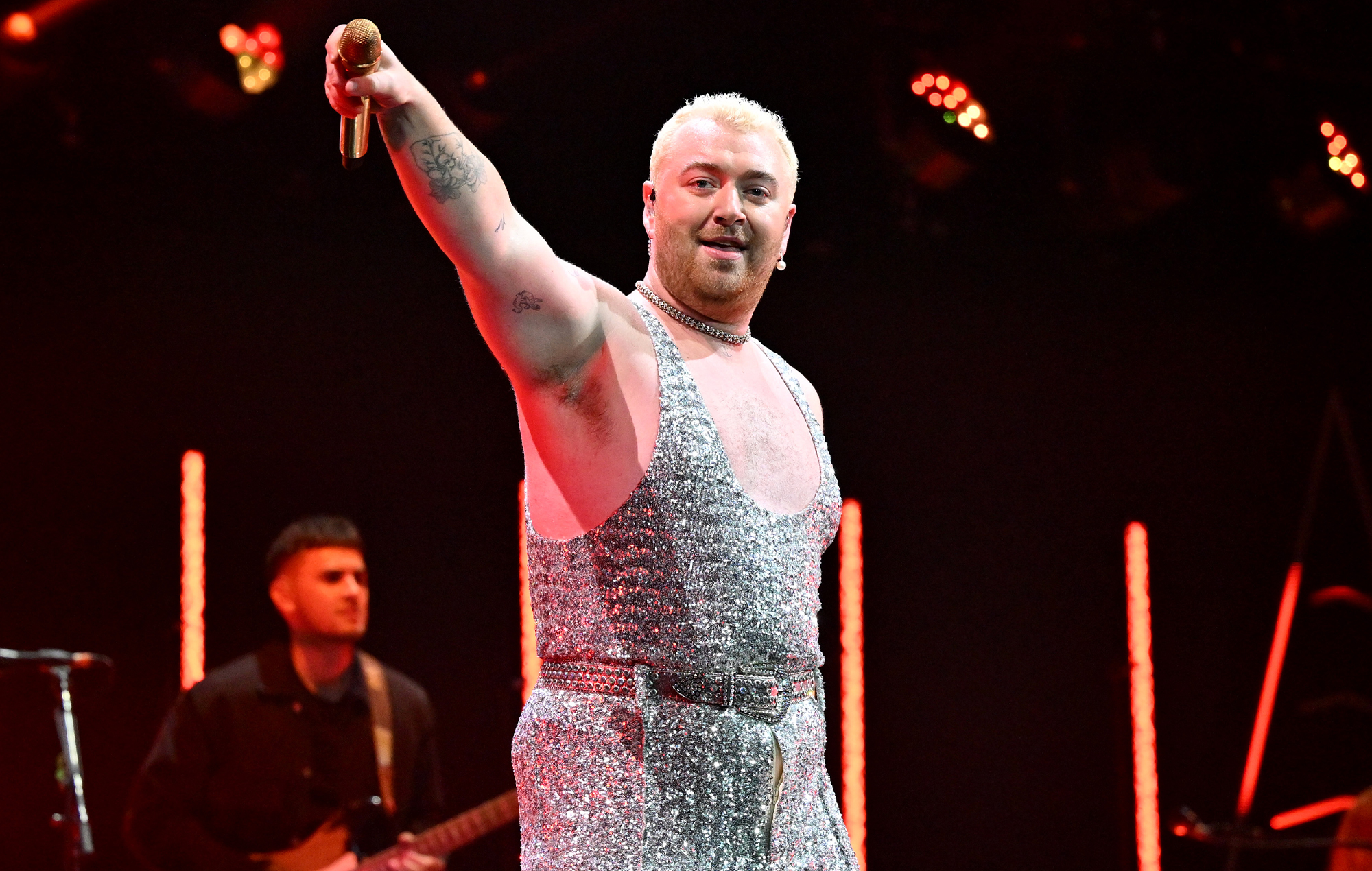 Sam Smith dice que ningún compositor "conoce la magia" de escribir la canción perfecta