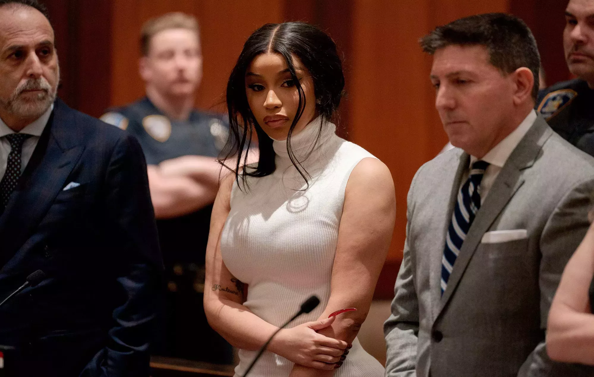 Cardi B se sincera sobre sus pensamientos suicidas