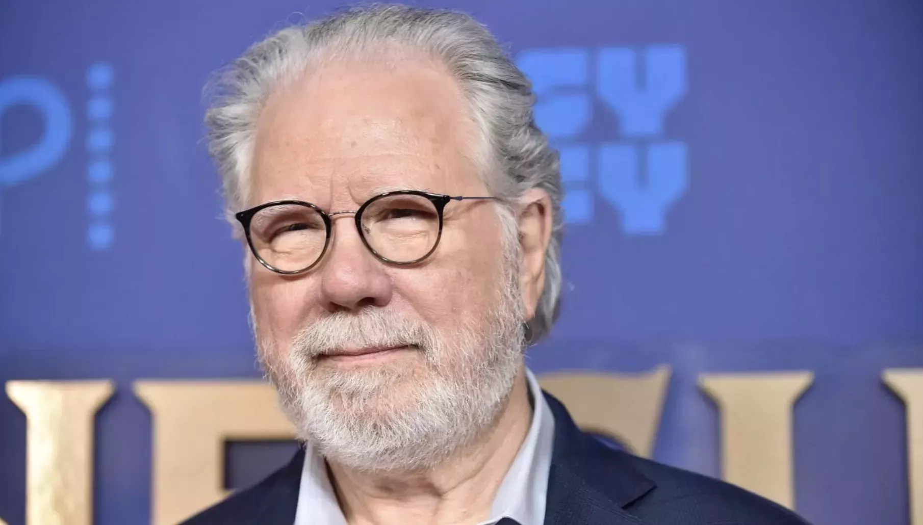 El actor de 'La matanza de Texas' John Larroquette dice que le pagaron con hierba por su papel