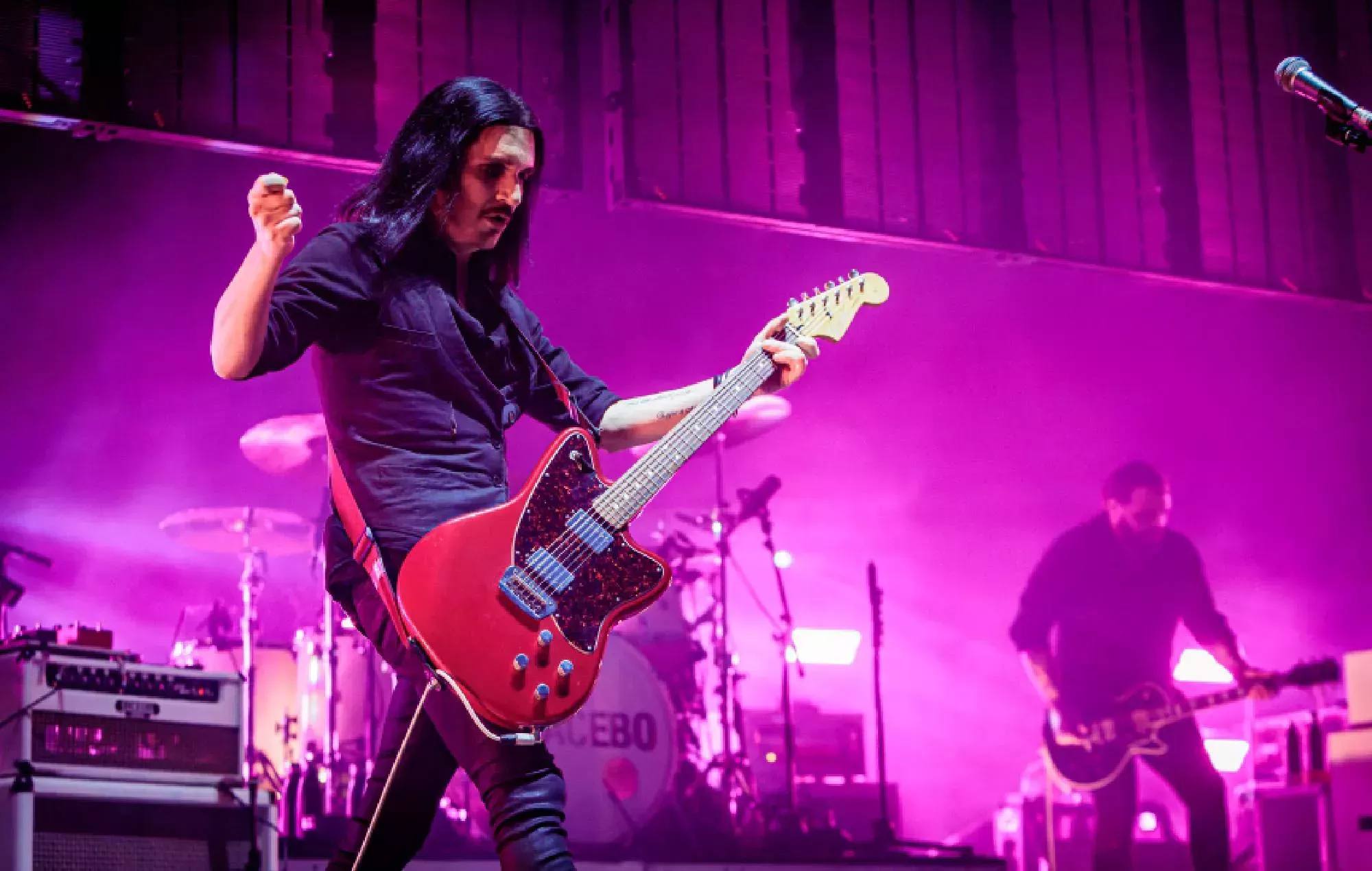 Placebo anuncia el cambio de fechas de su gira por el Reino Unido e Irlanda para el verano de 2023