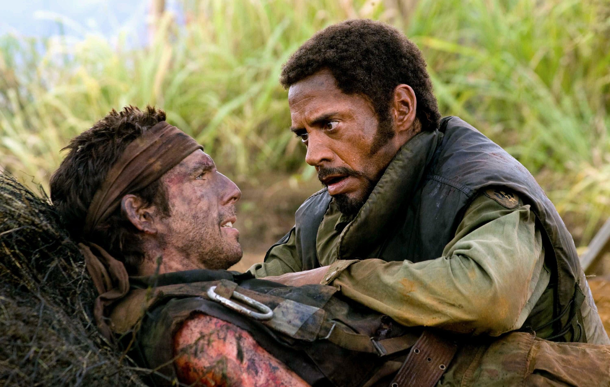 Ben Stiller dice que sigue "orgulloso" de "Tropic Thunder" a pesar de la polémica sobre la cara negra