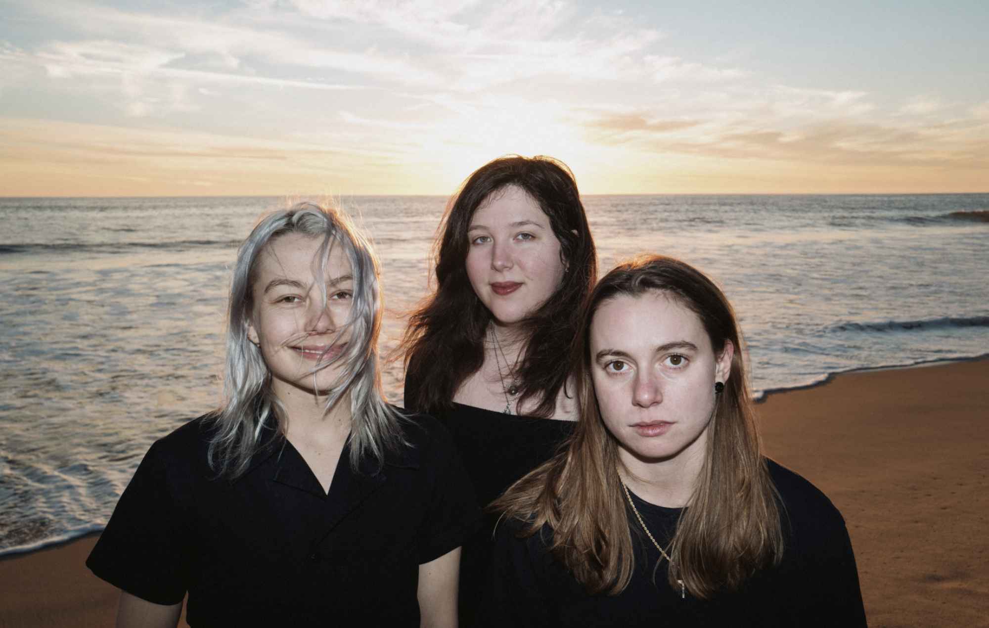 Boygenius anuncia sus primeras actuaciones en el Reino Unido, incluido un gran concierto al aire libre en Londres