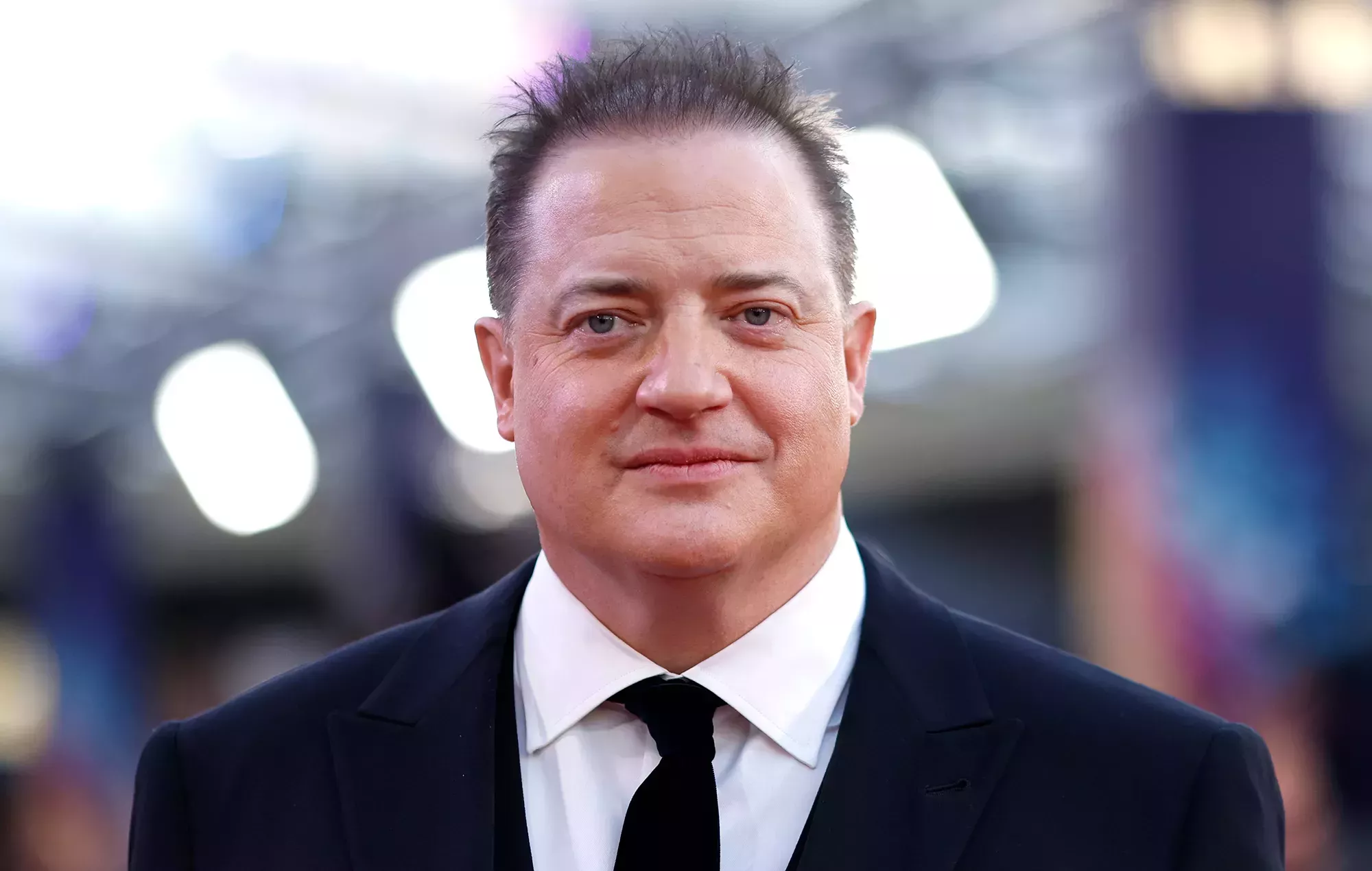 Brendan Fraser demuestra su clase en la alfombra roja de los BAFTA 2023