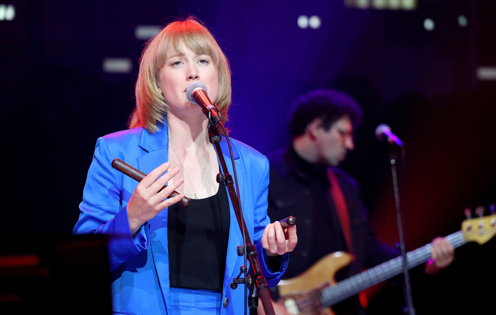 EE.UU. propone cambios normativos que aumentarían un 250% el coste de los visados de gira para músicos extranjeros