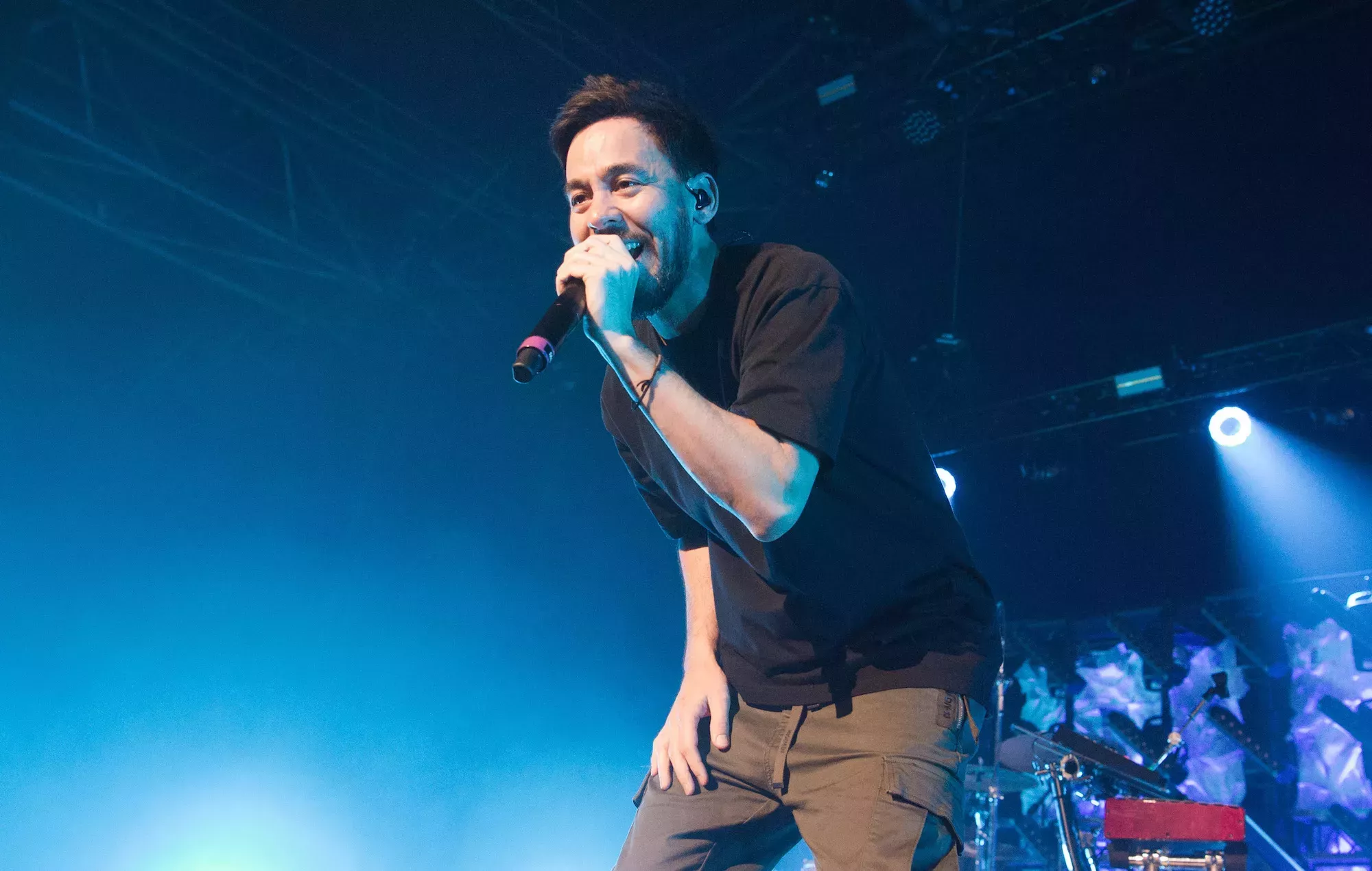 Mike Shinoda sugiere que es posible nueva música de Linkin Park