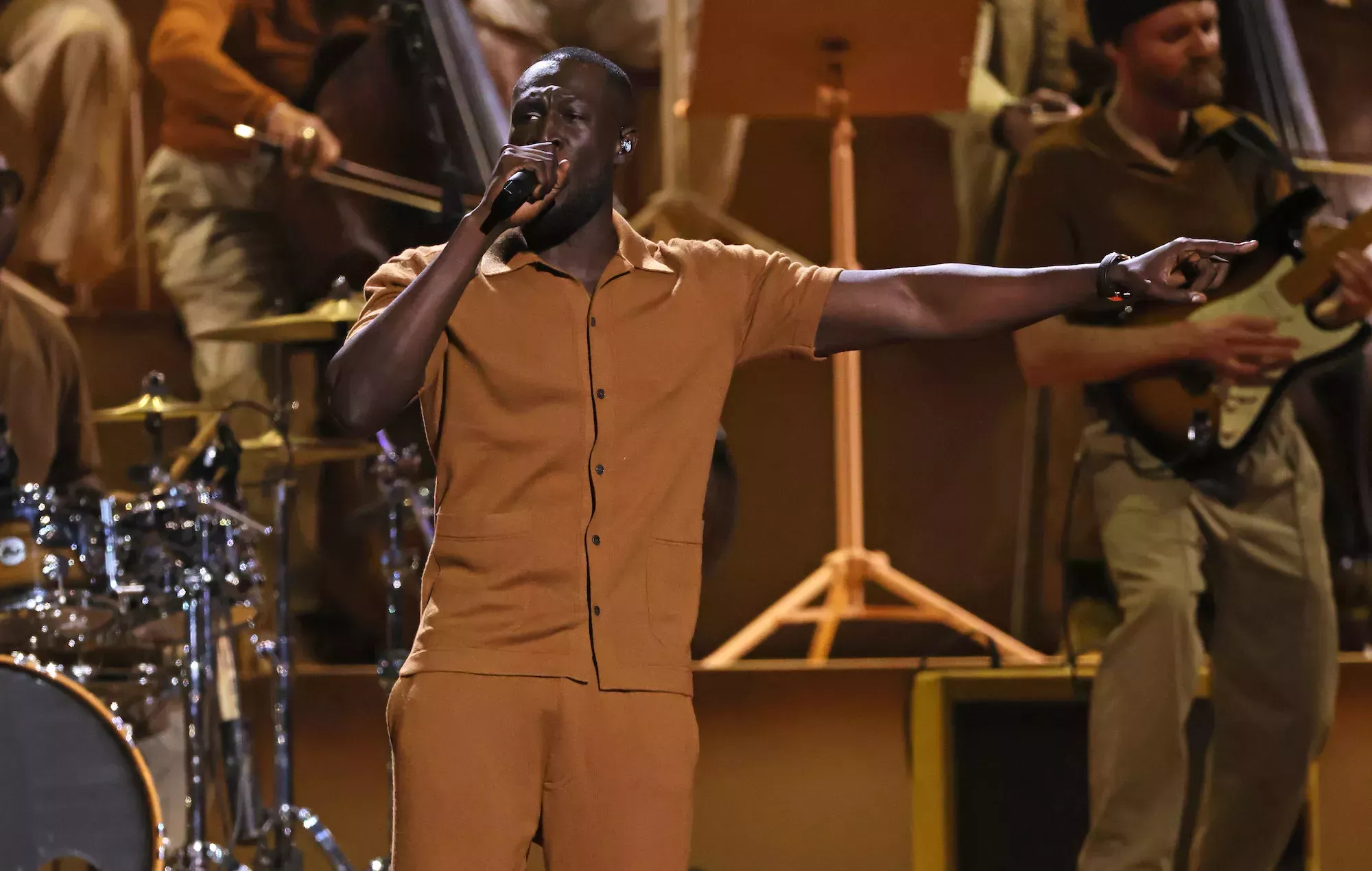 Mira la impresionante actuación de Stormzy en los BRITs 2023