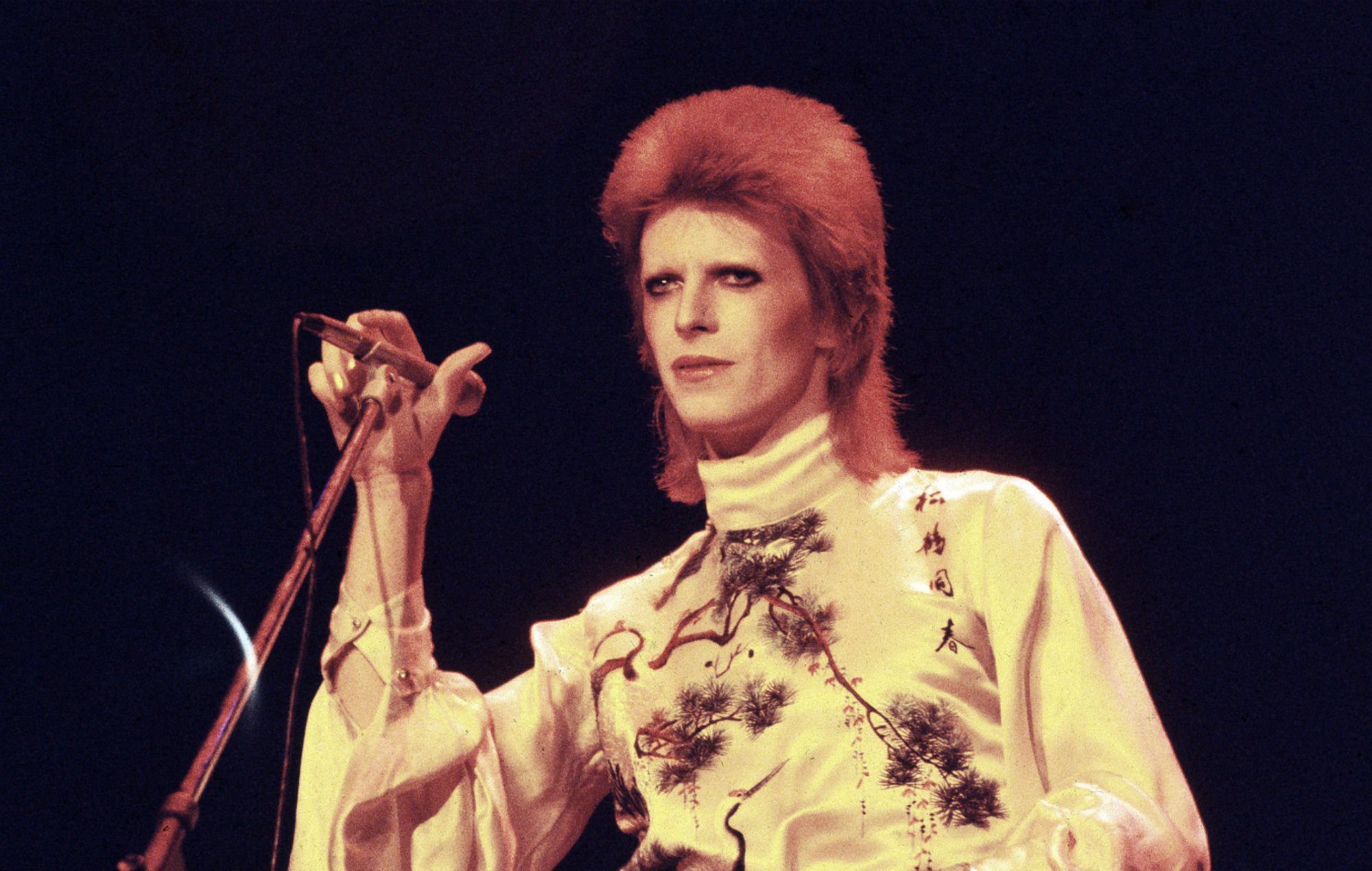 Handwritten lyrics to David Bowie’s ‘Jean Genie’ up for auction