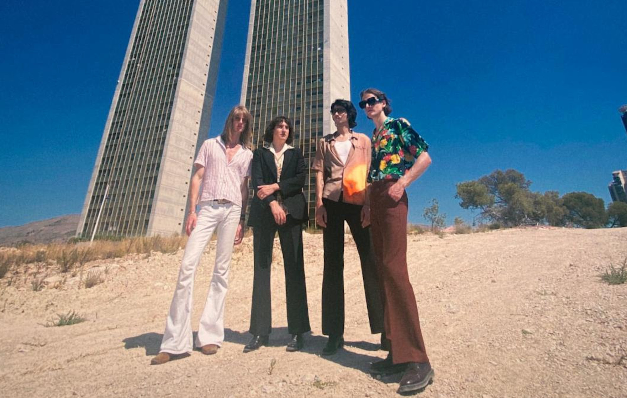 Temples comparte su nuevo single 'Cicada' producido por Sean Ono Lennon