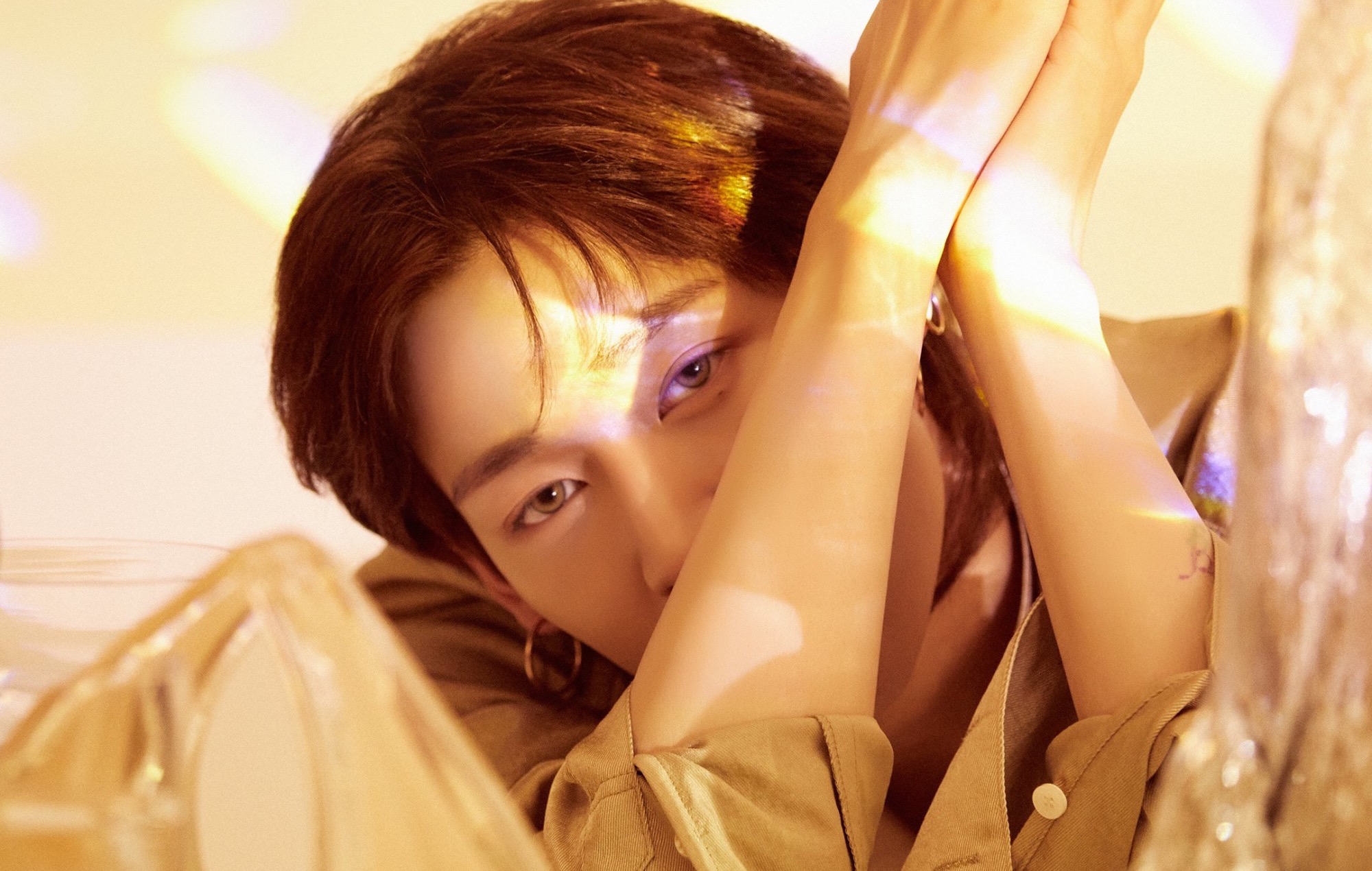 BamBam de GOT7 lanza el vídeo musical de 'Sour &amp; Sweet