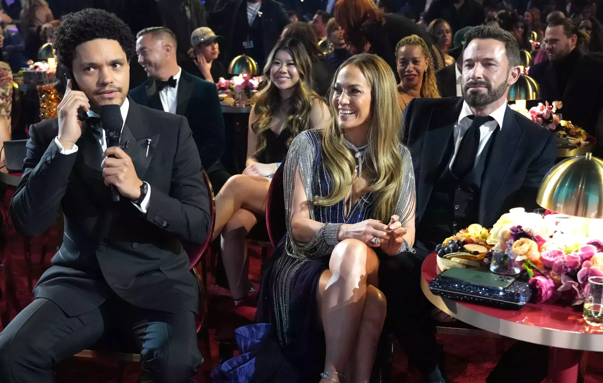 Ben Affleck explica el momento viral de la 'cara de aburrimiento' en los Grammy 2023