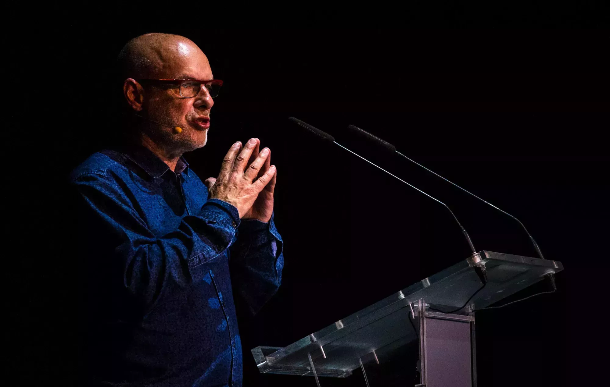 Brian Eno recibirá el premio a toda una carrera de la Bienal de Venecia